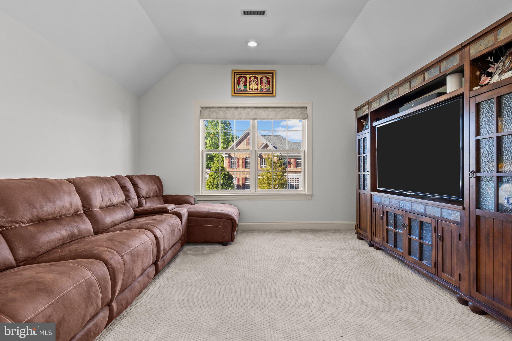 BELMONT RIDGE - Residential