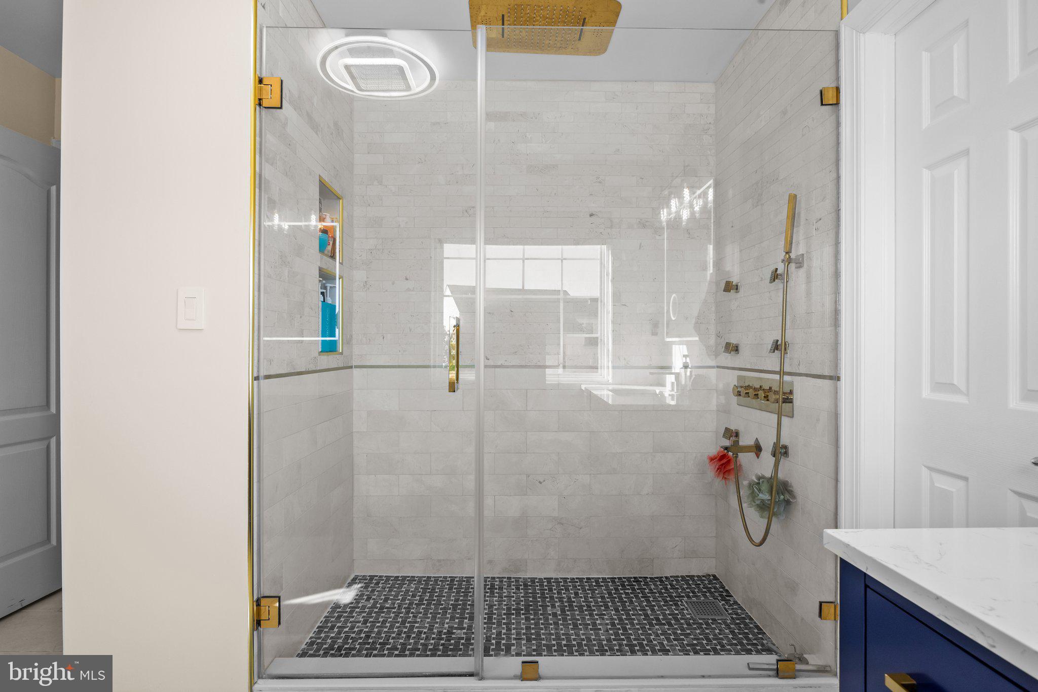 BELMONT RIDGE - Residential