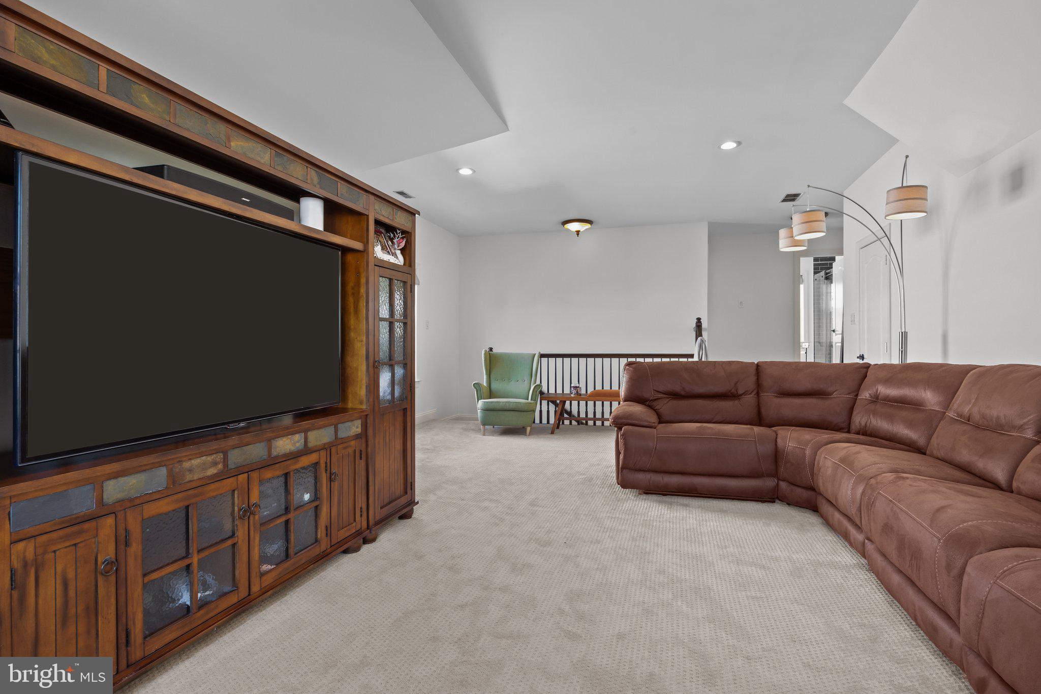 BELMONT RIDGE - Residential