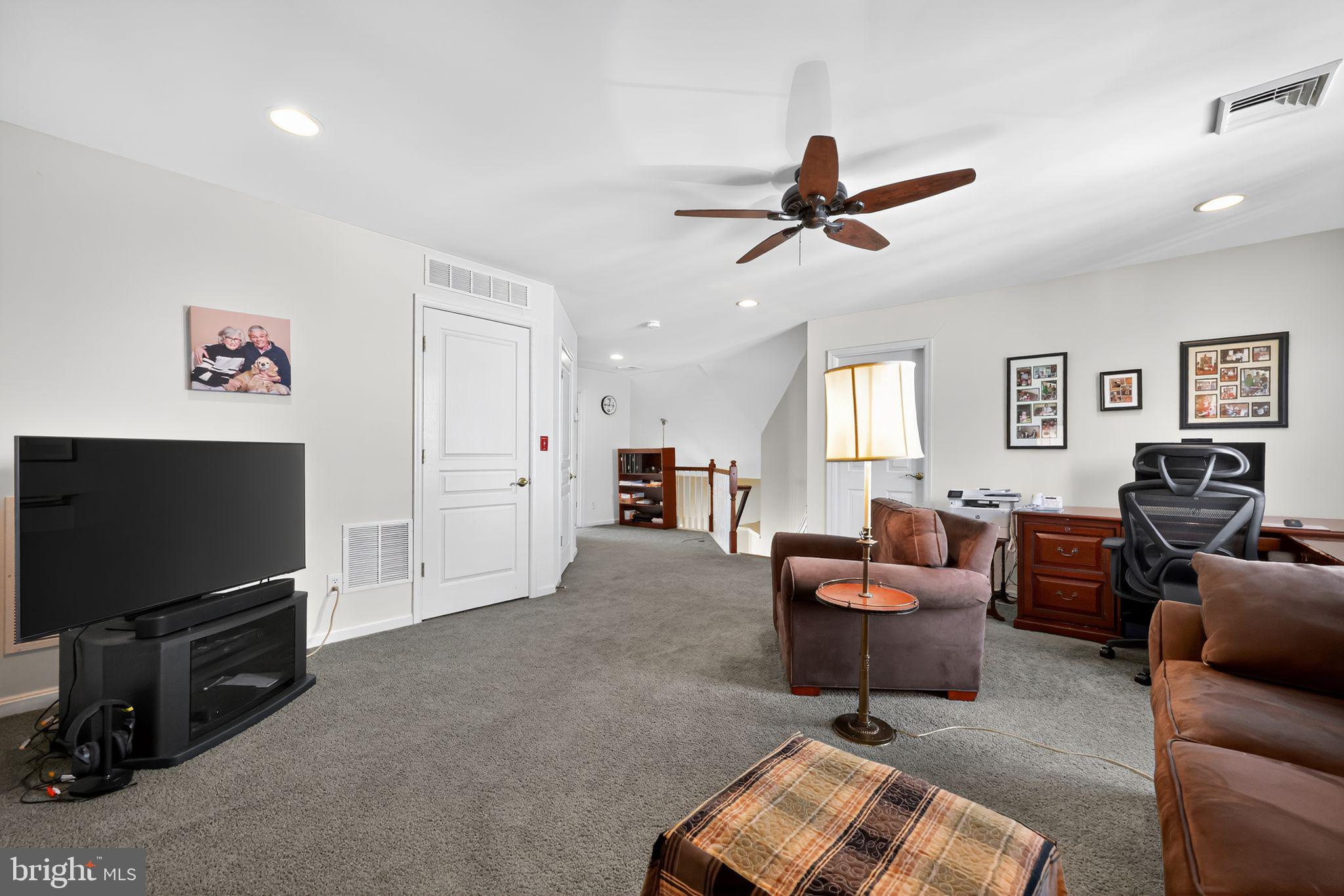 TRADITIONS AT LONGII - Residential