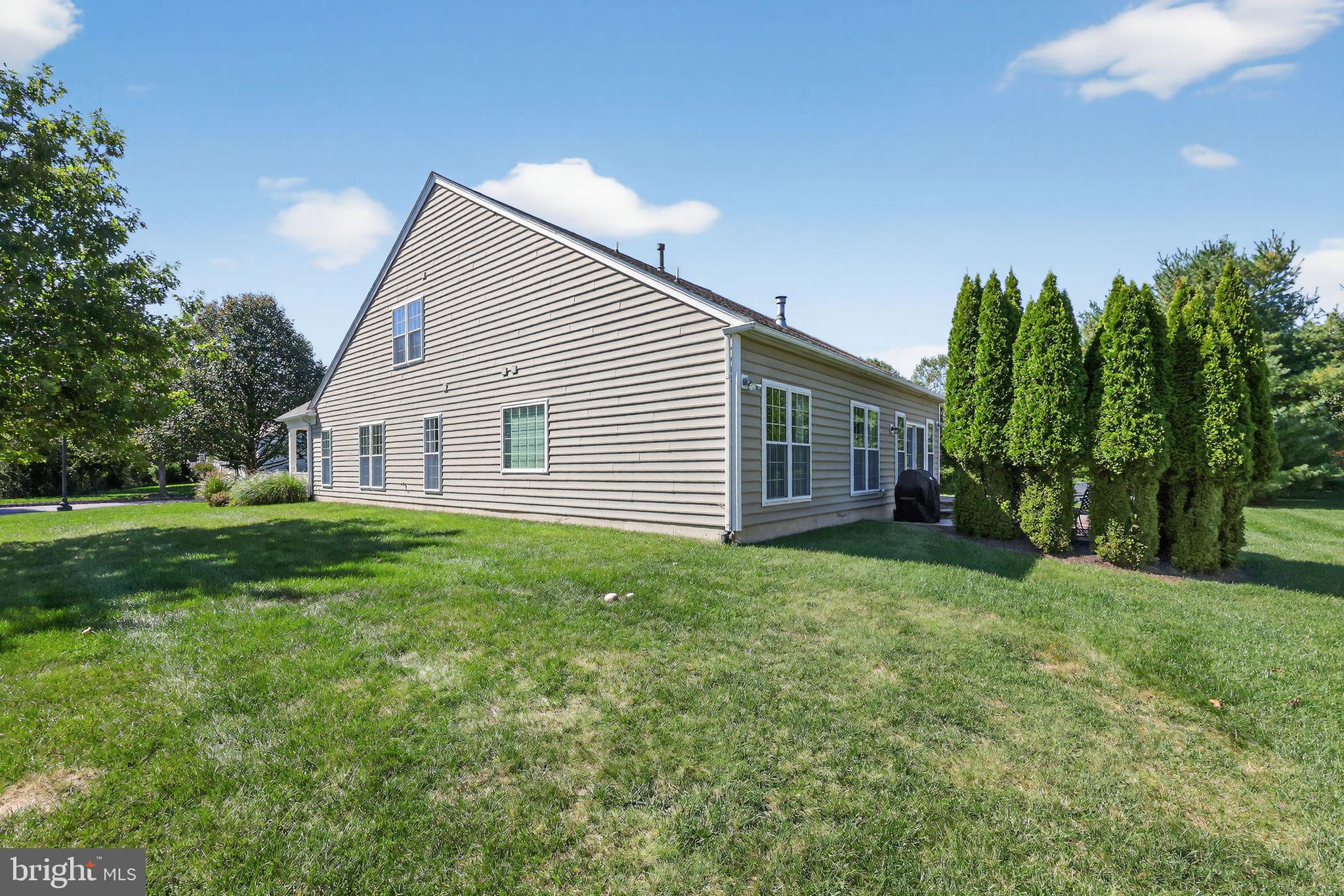 TRADITIONS AT LONGII - Residential