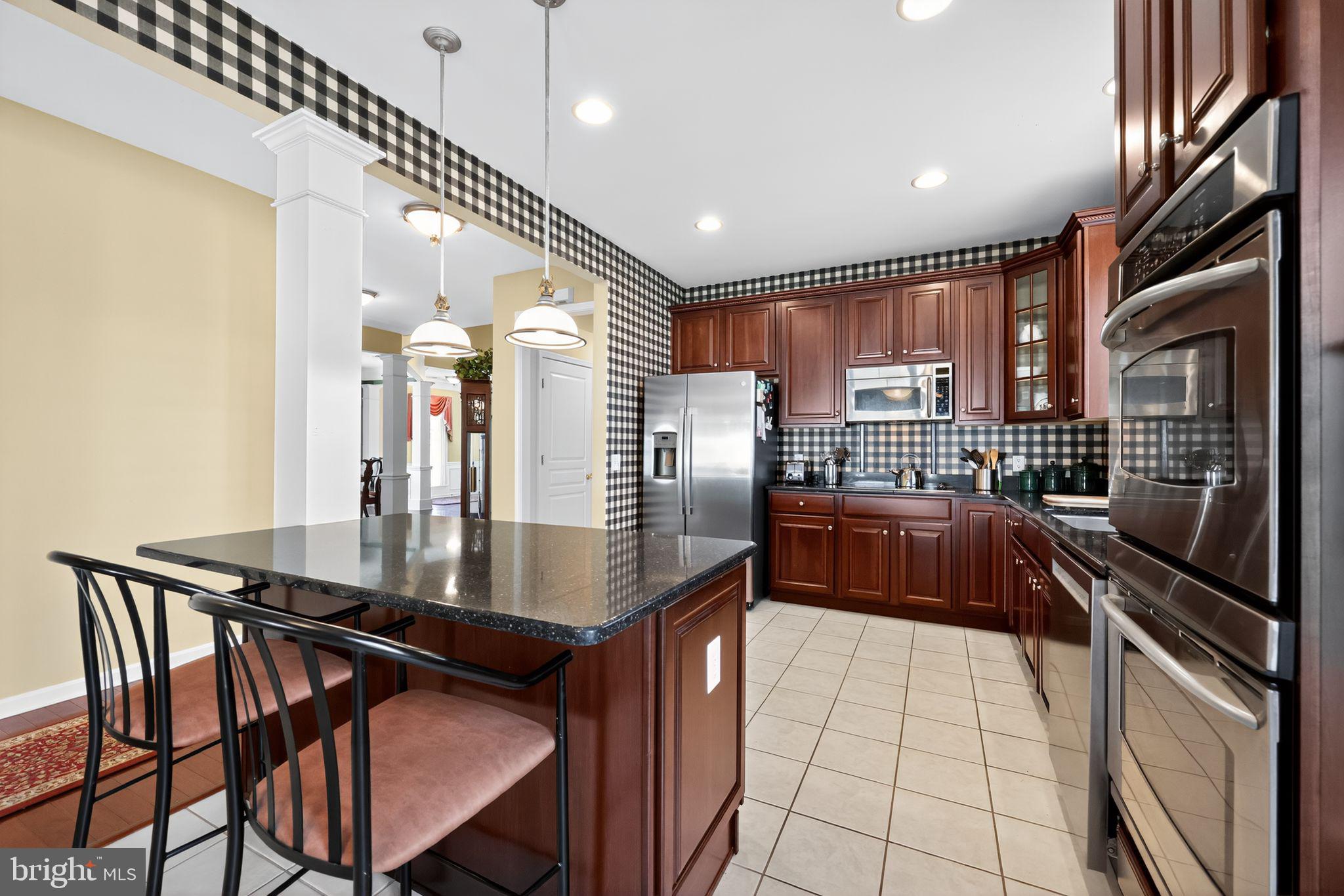 TRADITIONS AT LONGII - Residential