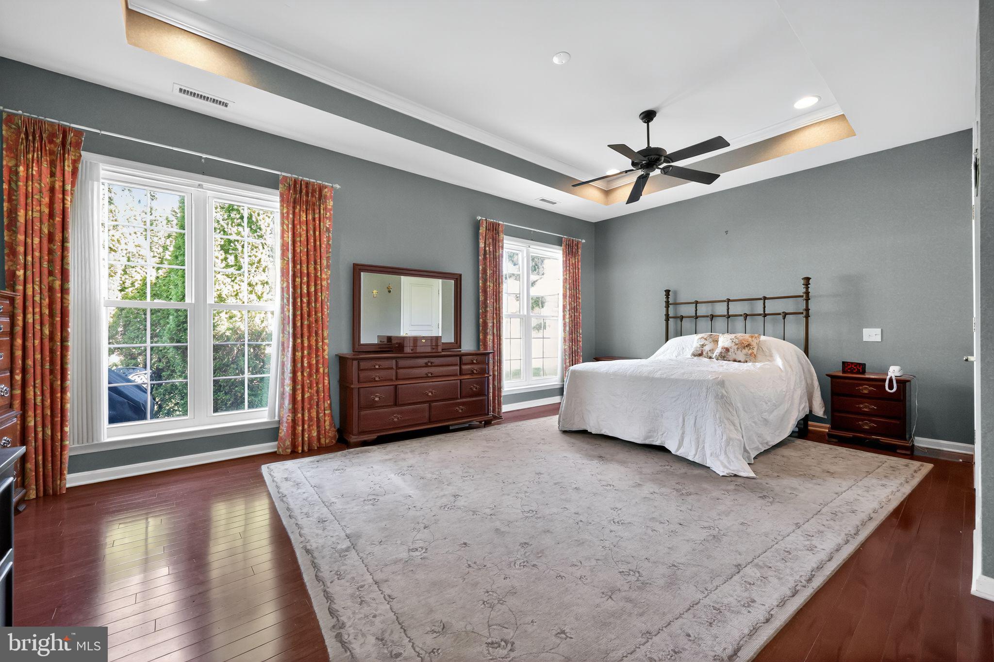 TRADITIONS AT LONGII - Residential