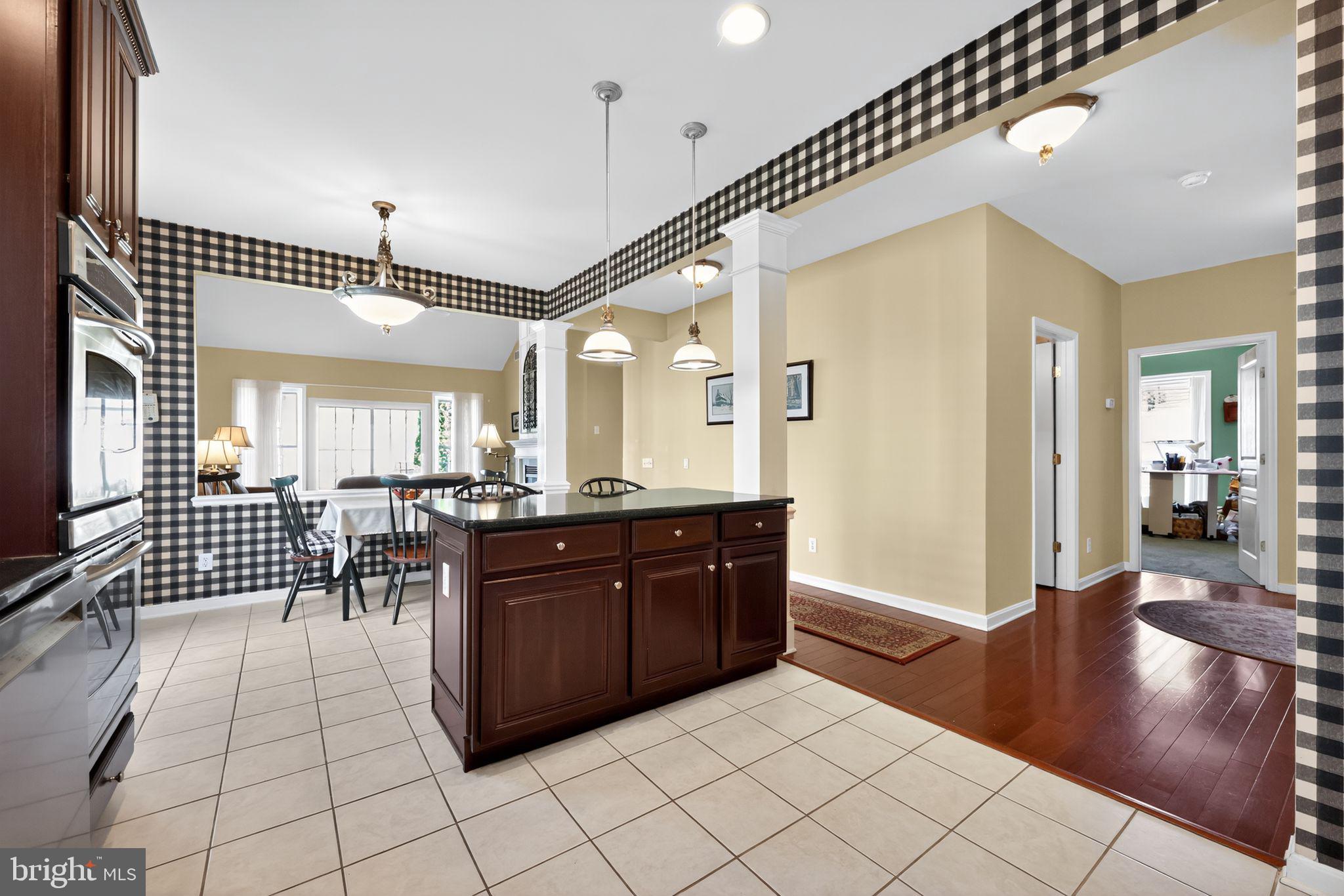 TRADITIONS AT LONGII - Residential