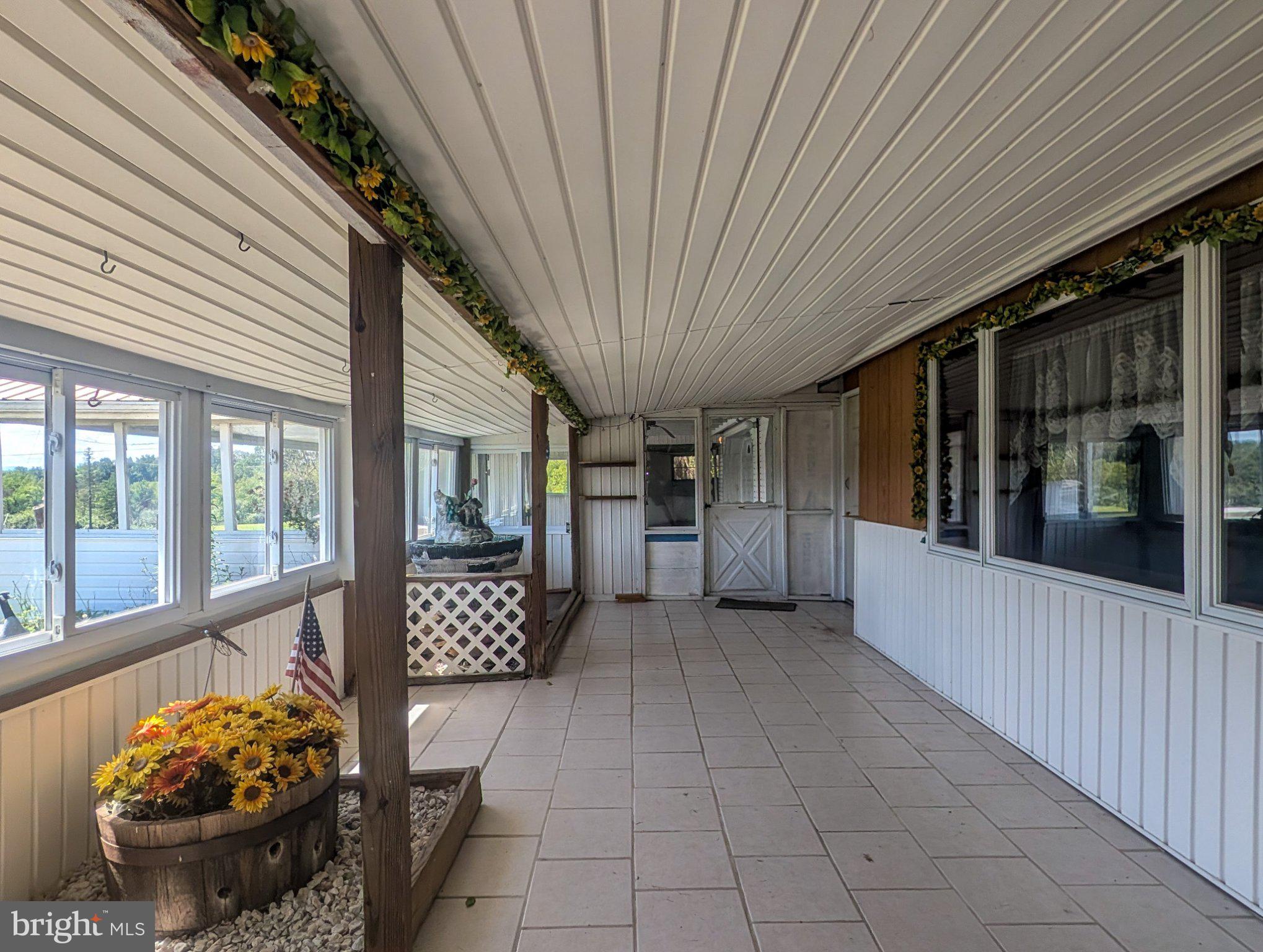 622 COUNTRY RIDGE ROAD