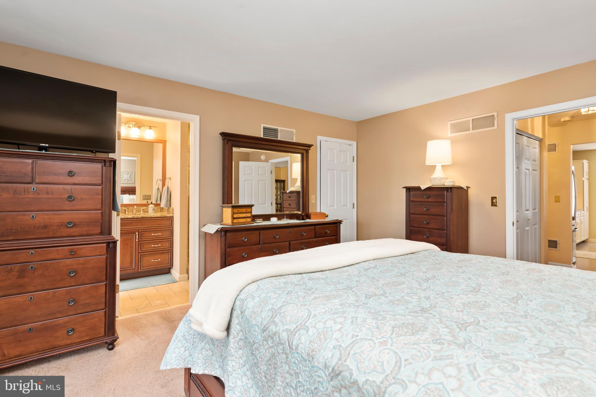 SOUTHPOINT OF HERSHEY - Residential