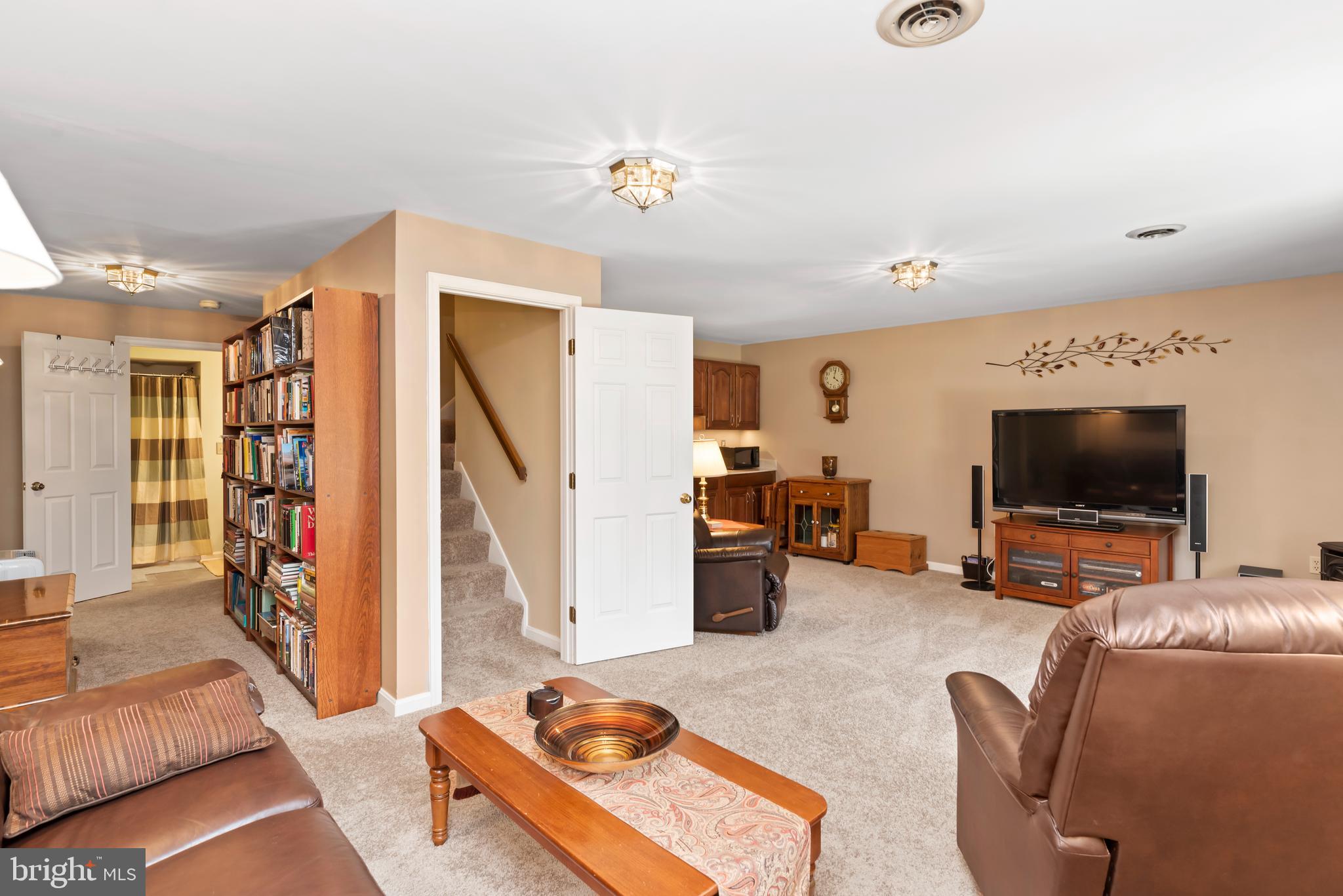 SOUTHPOINT OF HERSHEY - Residential