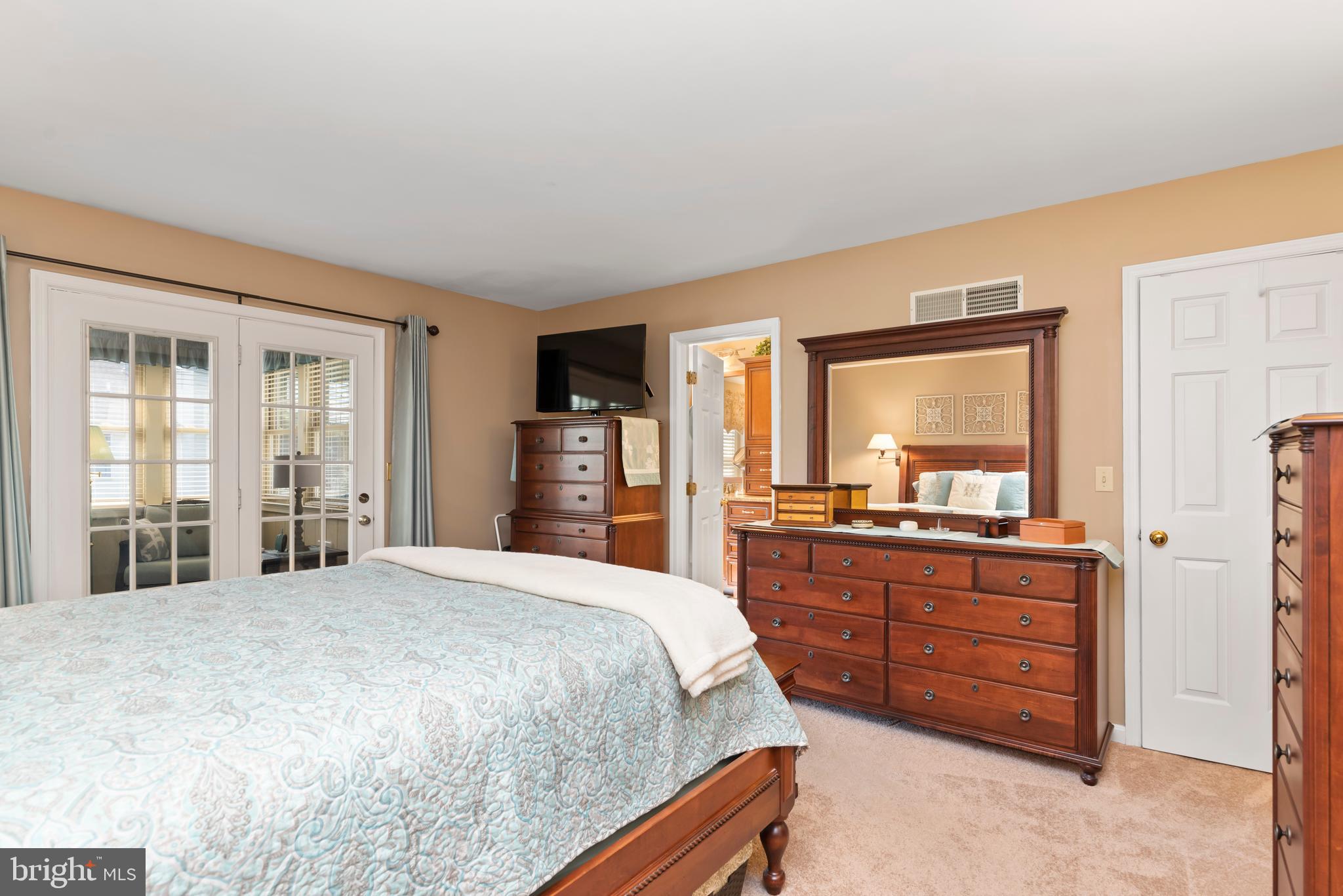 SOUTHPOINT OF HERSHEY - Residential