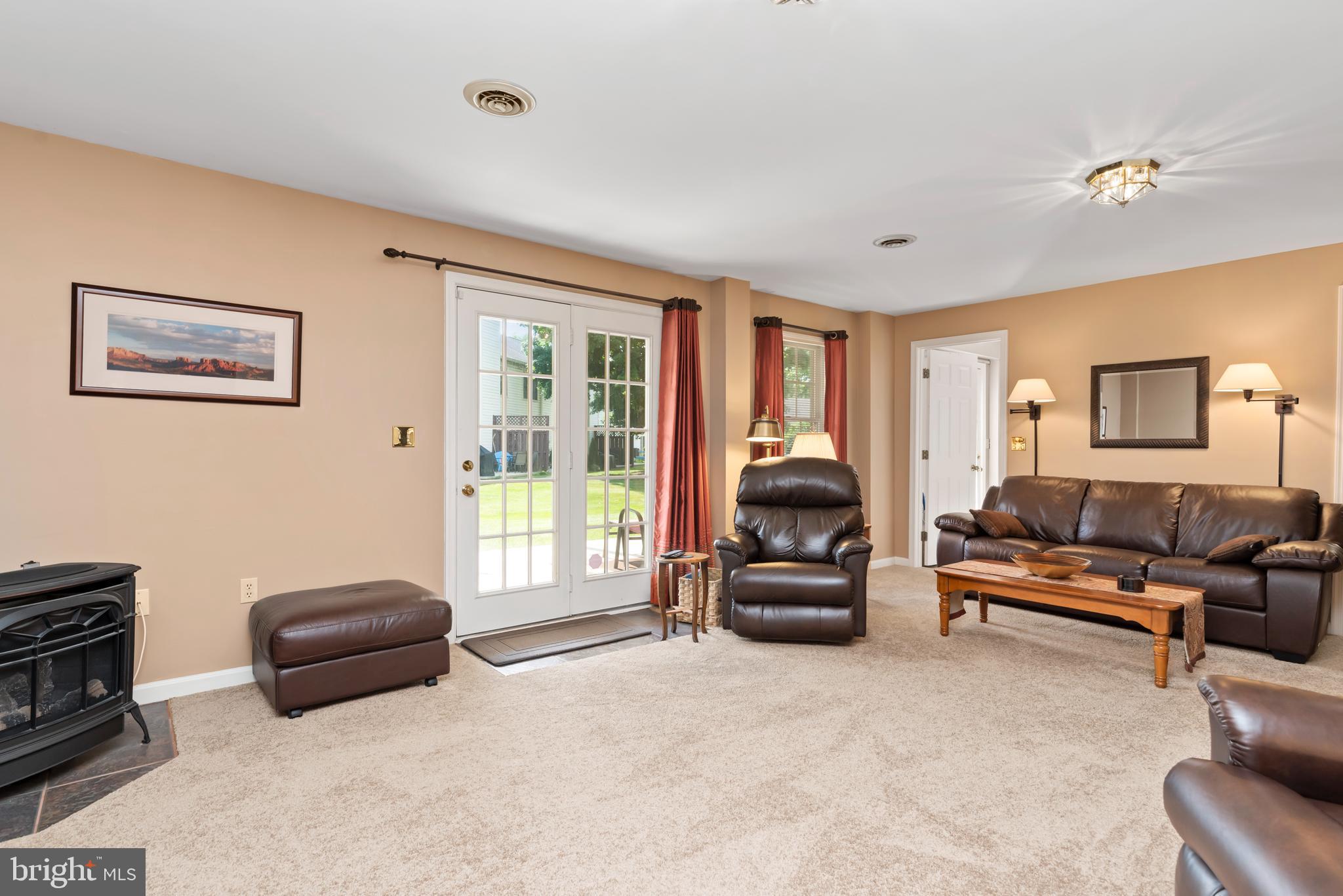 SOUTHPOINT OF HERSHEY - Residential