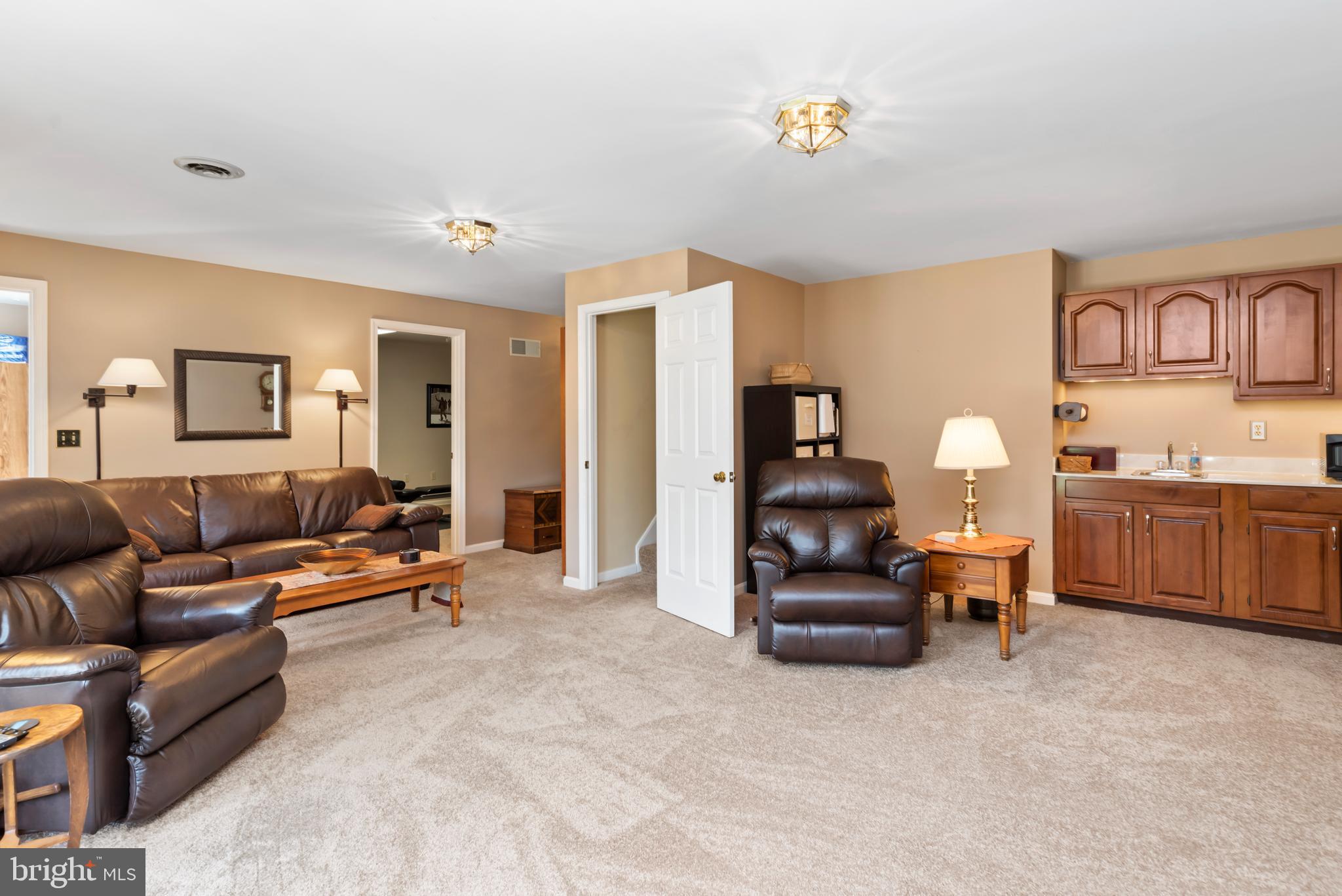 SOUTHPOINT OF HERSHEY - Residential