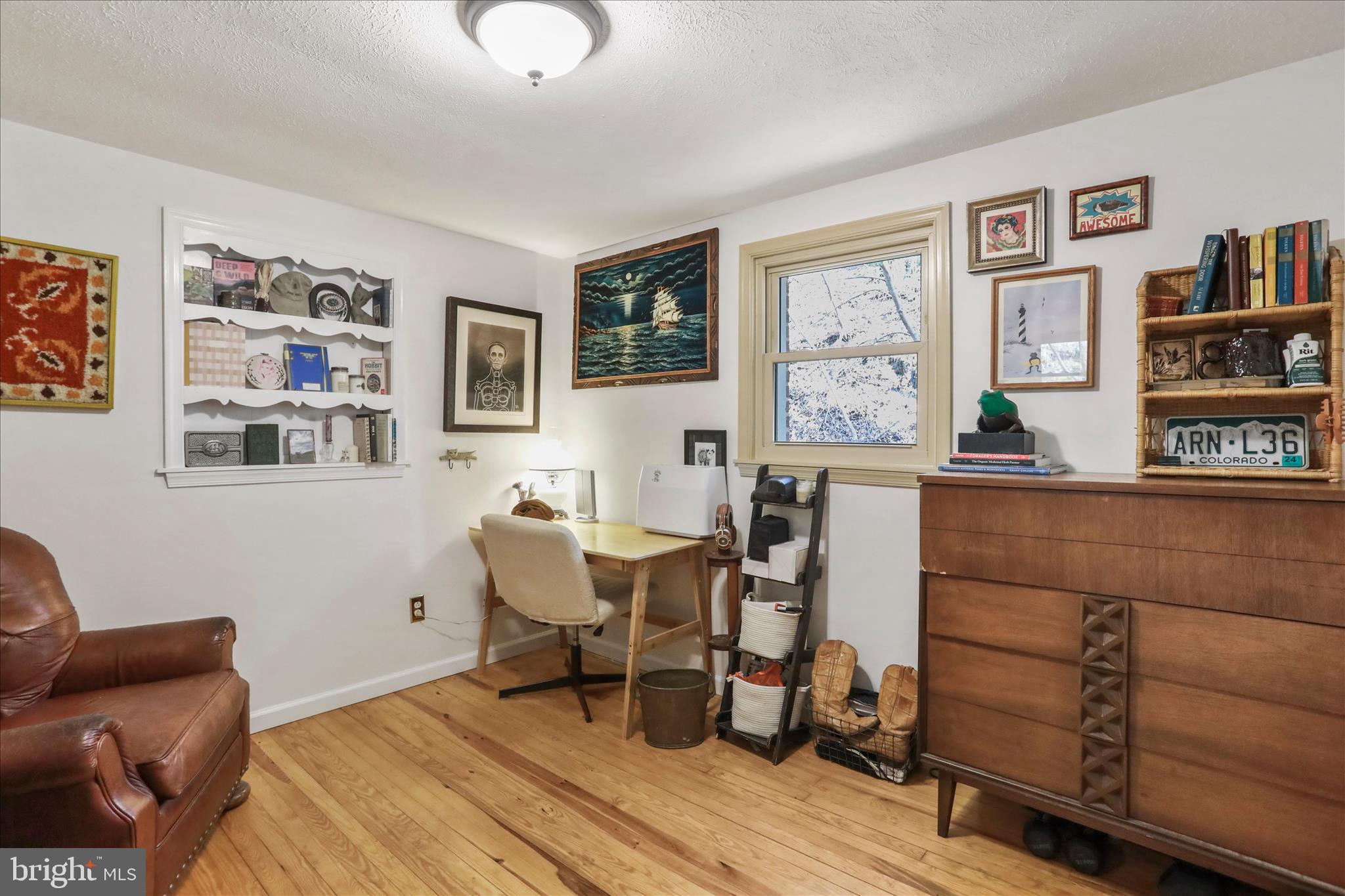 NONE UNRESTRICTED - Residential