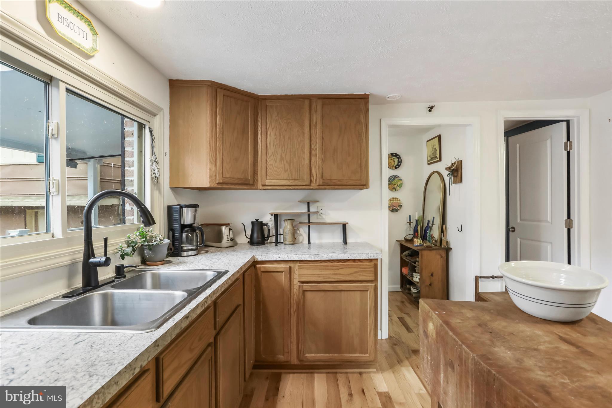 NONE UNRESTRICTED - Residential