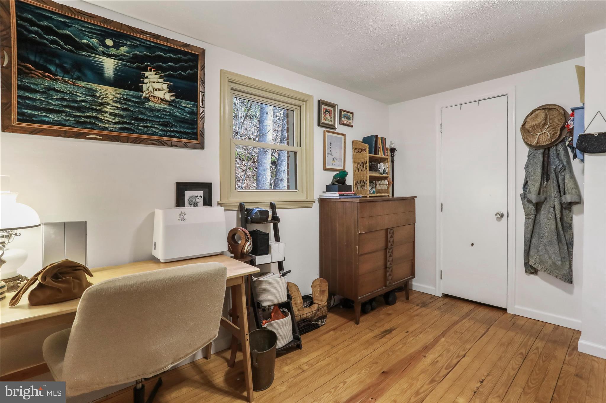 NONE UNRESTRICTED - Residential