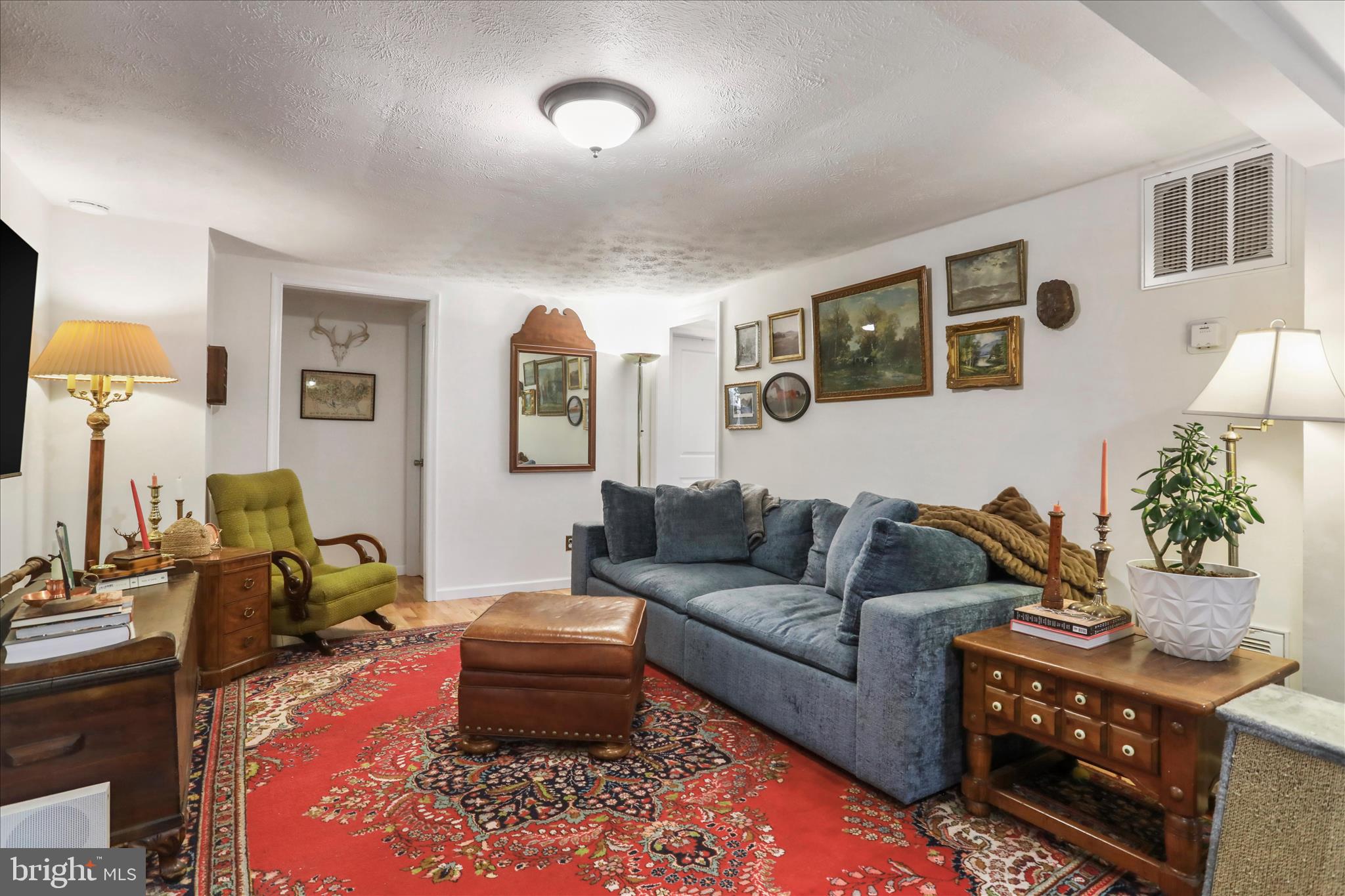 NONE UNRESTRICTED - Residential