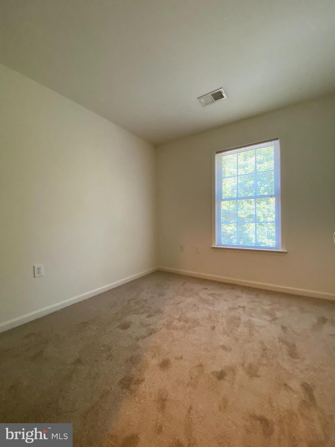 HAMMONDS MILL - Residential Lease