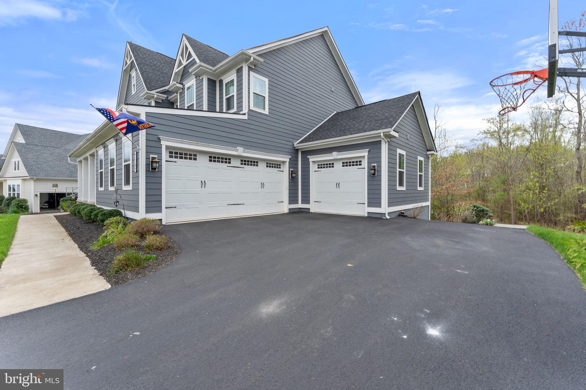 GROVE AT WILLOWSFORD - Residential