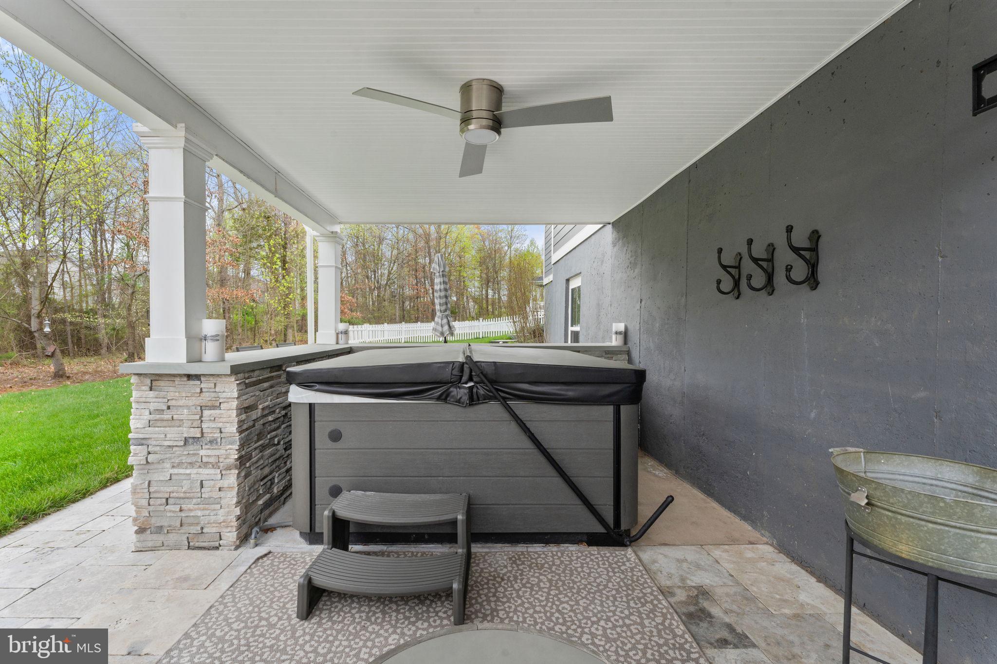 GROVE AT WILLOWSFORD - Residential