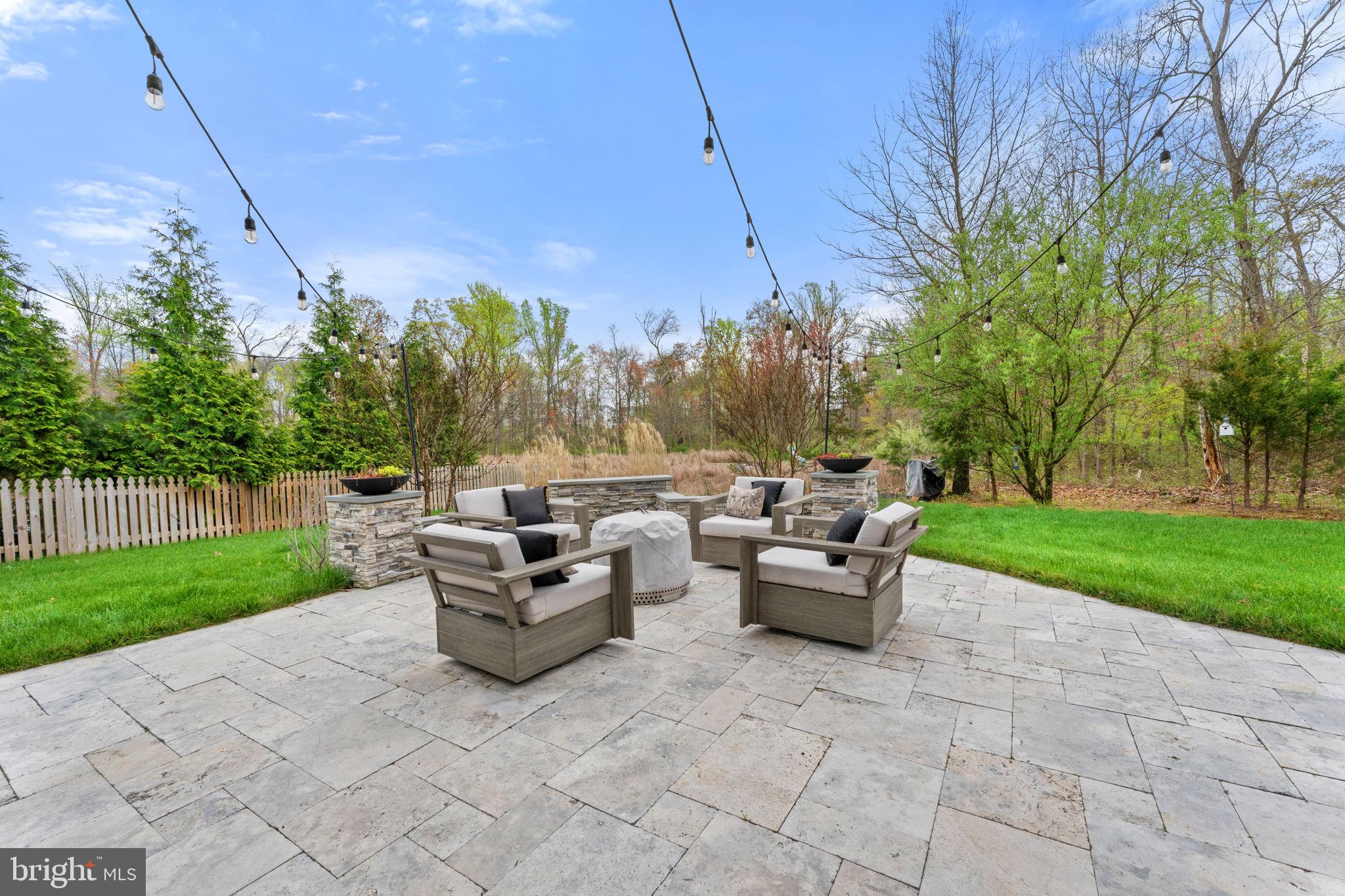 GROVE AT WILLOWSFORD - Residential