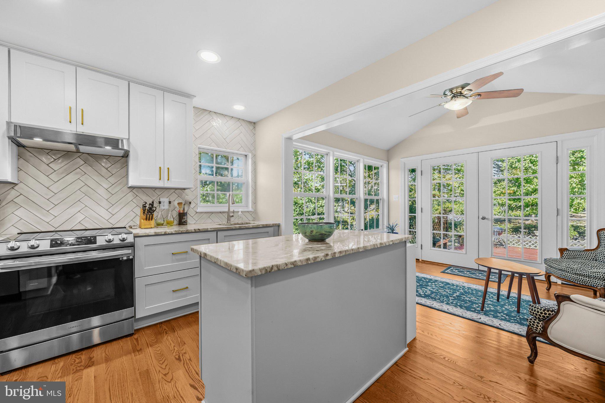 6 WINTERBERRY COURT
