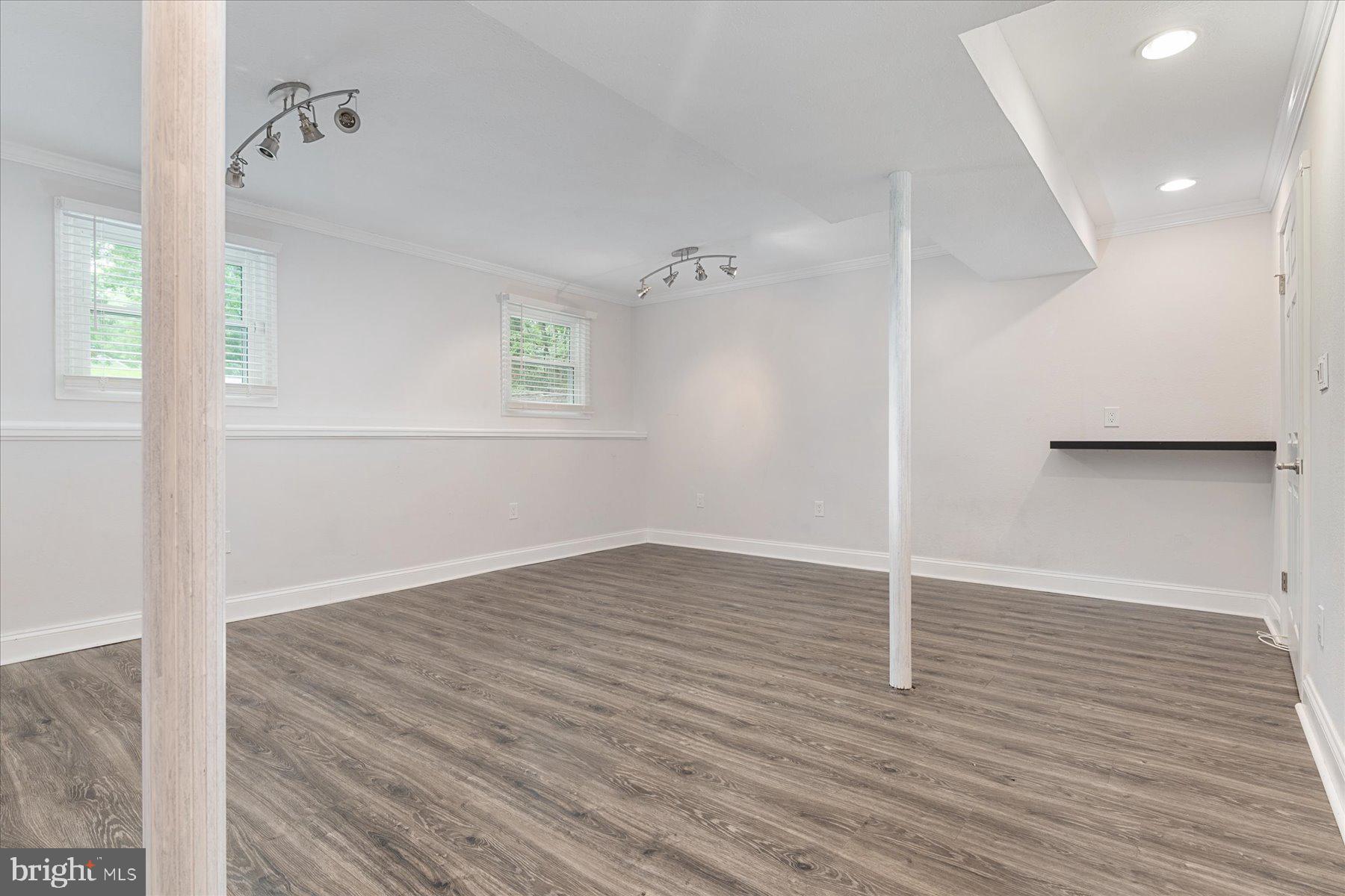 CHELSEA BEACH - Residential