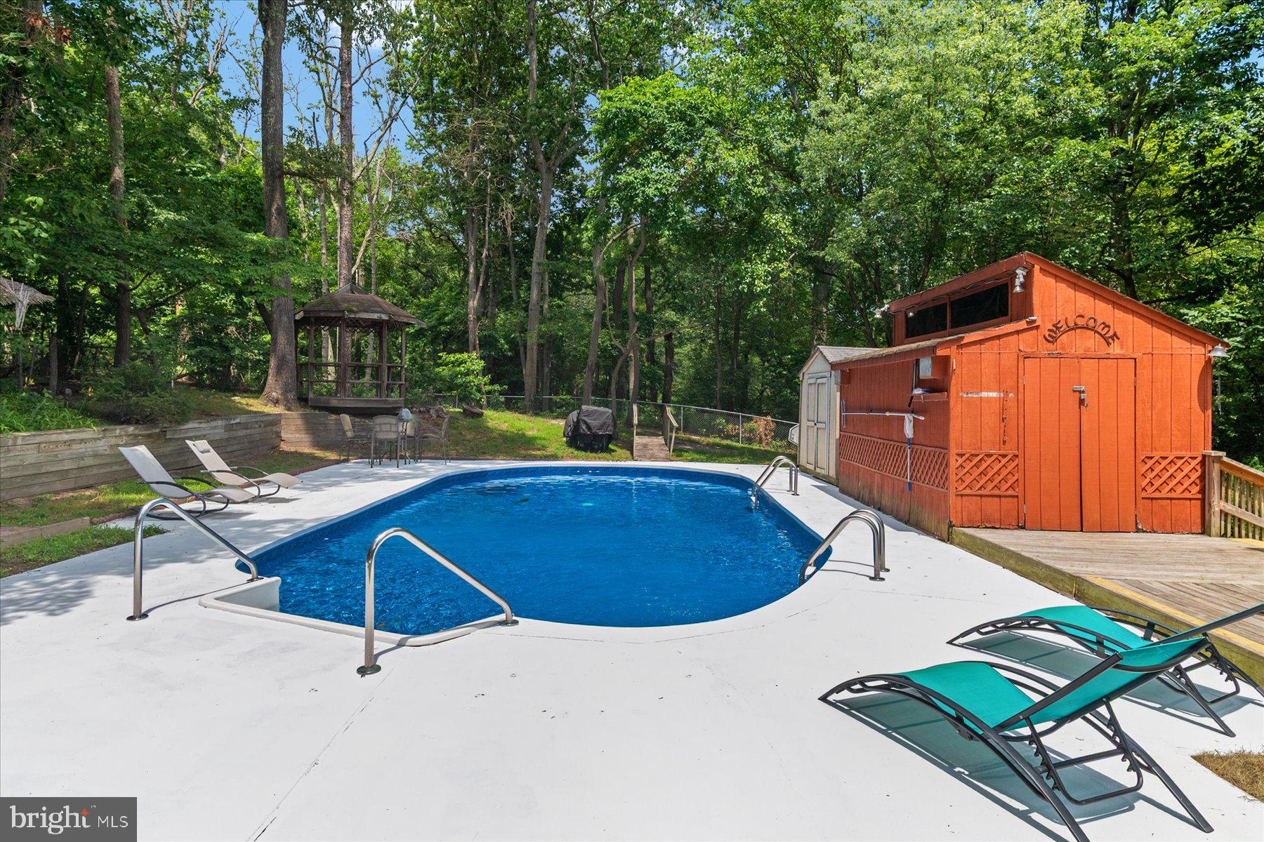 CHELSEA BEACH - Residential