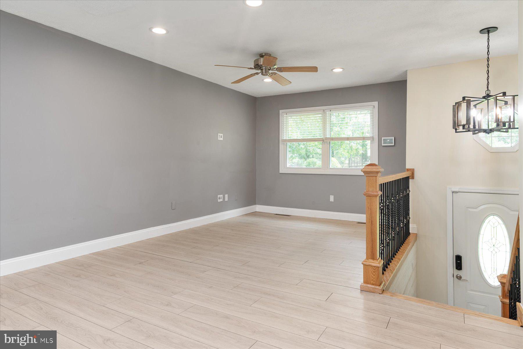 CHELSEA BEACH - Residential