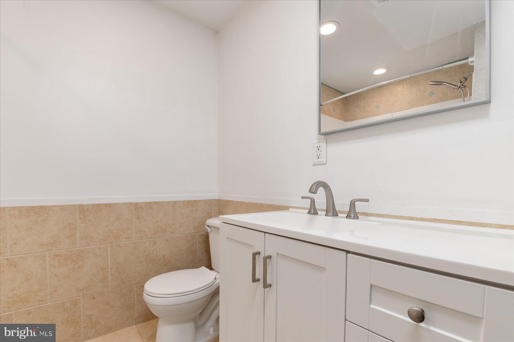 CHELSEA BEACH - Residential