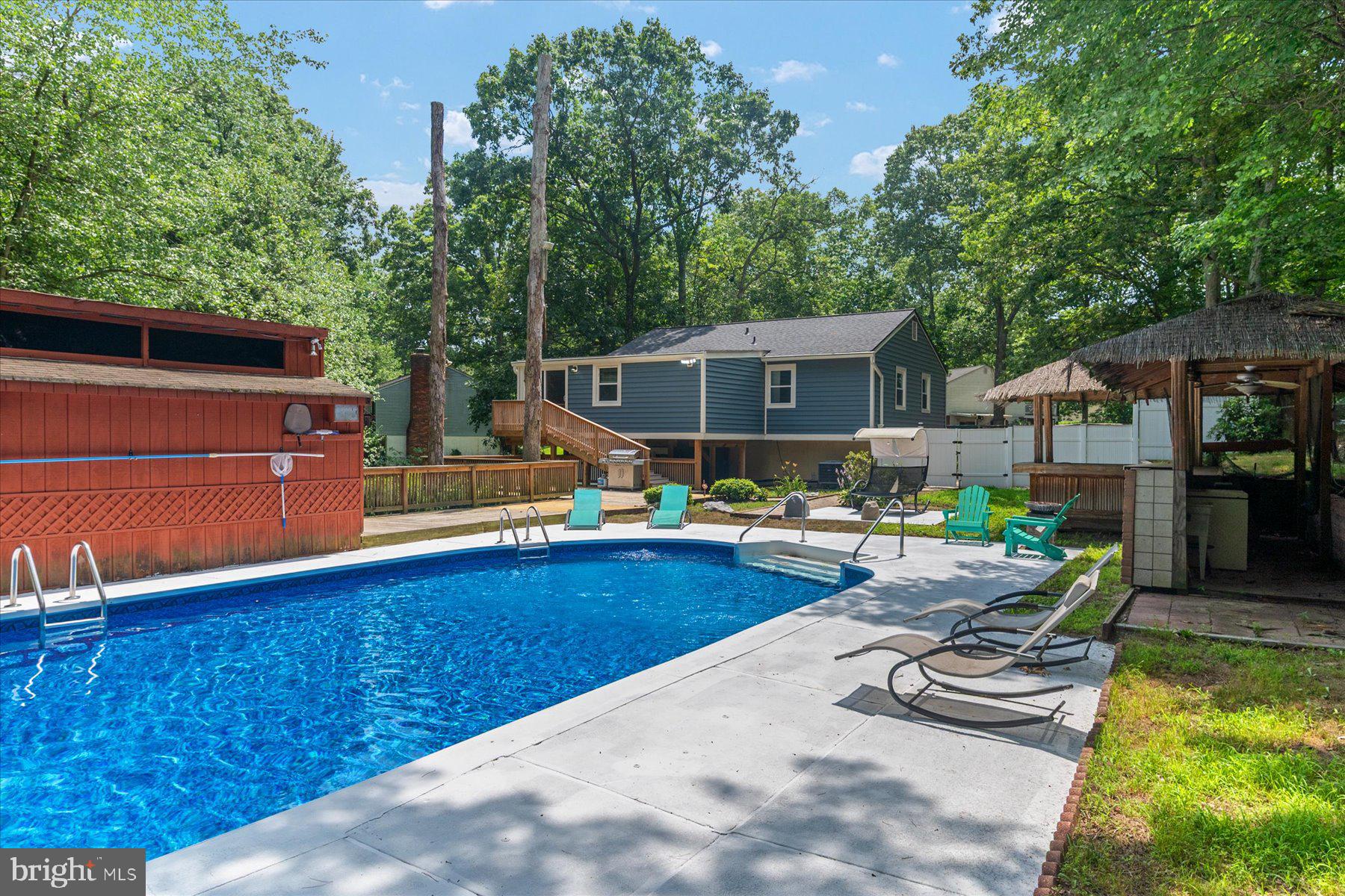 CHELSEA BEACH - Residential