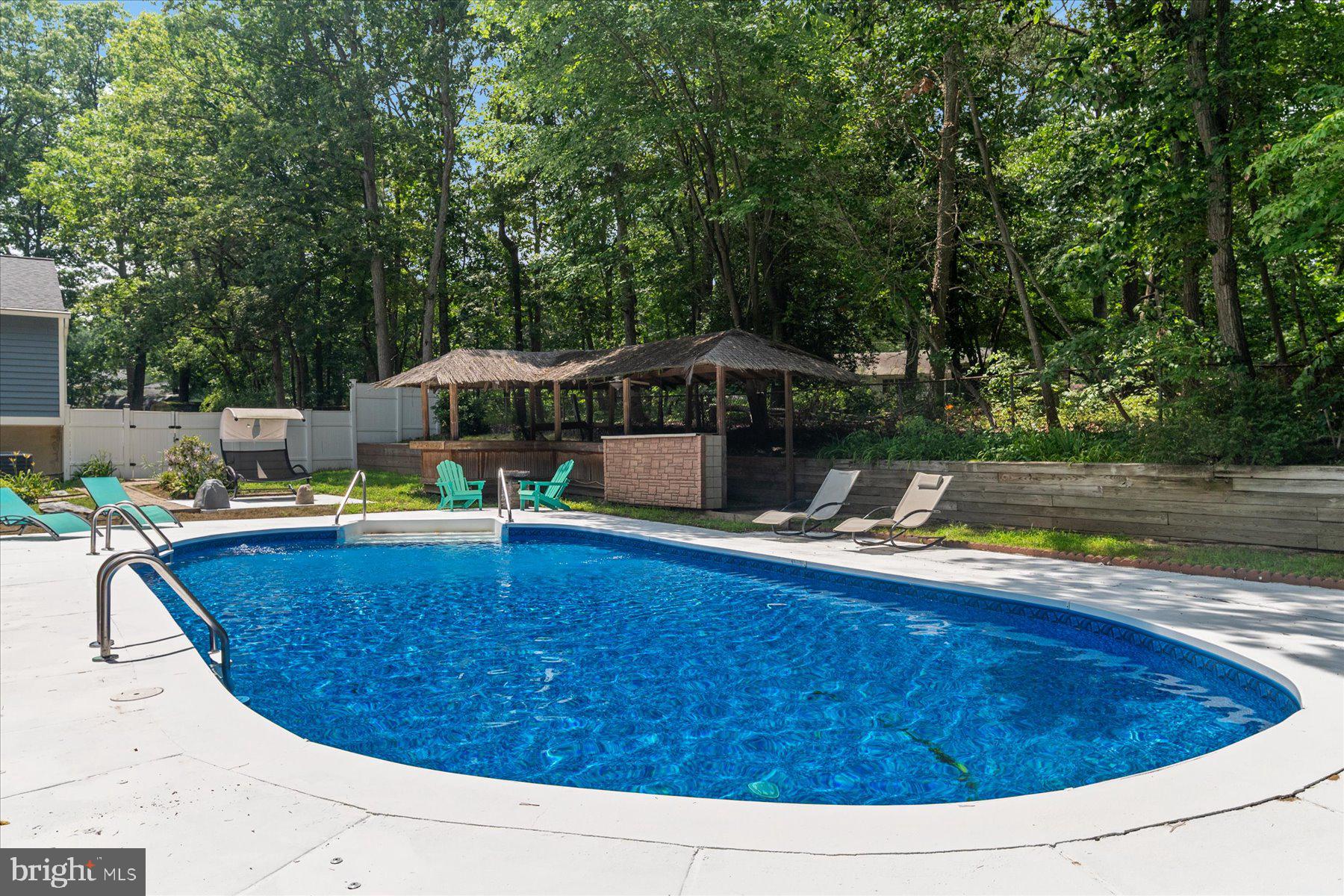 CHELSEA BEACH - Residential