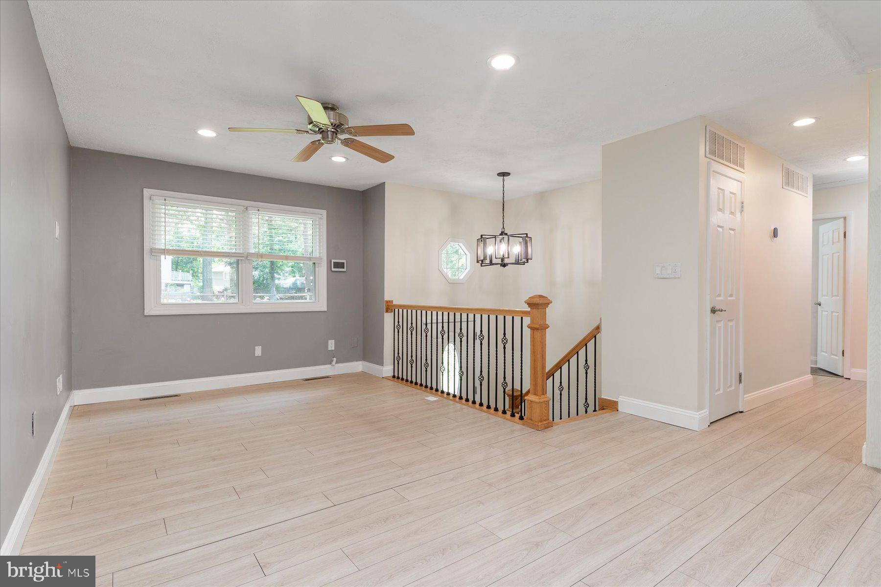 CHELSEA BEACH - Residential