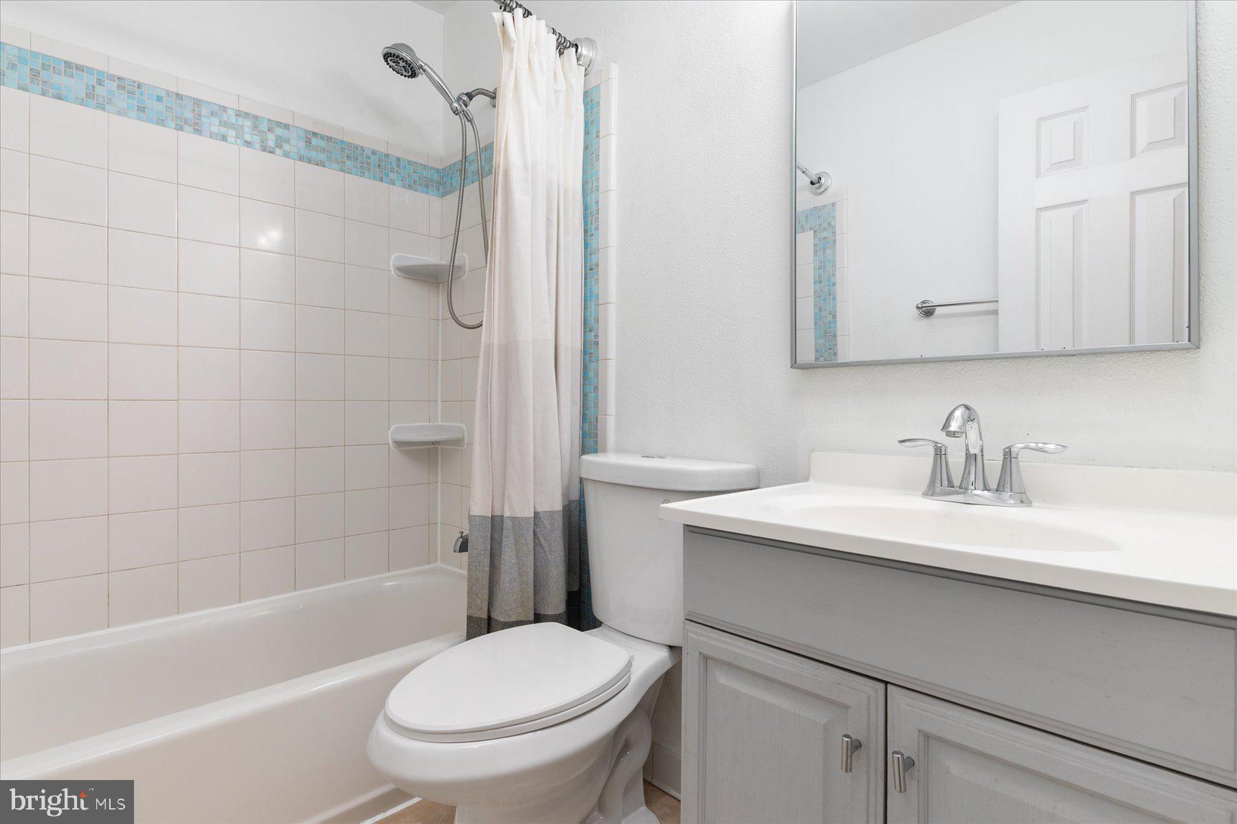 CHELSEA BEACH - Residential