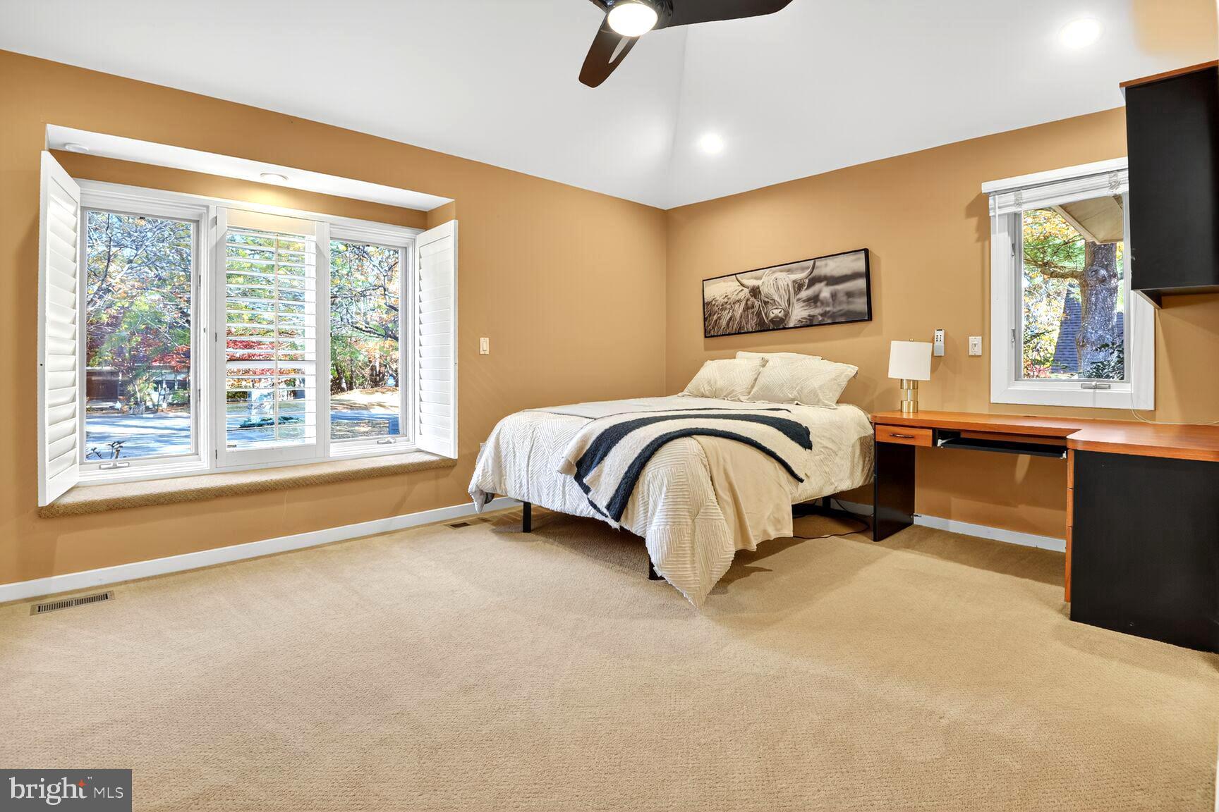 THE PALISADES - Residential