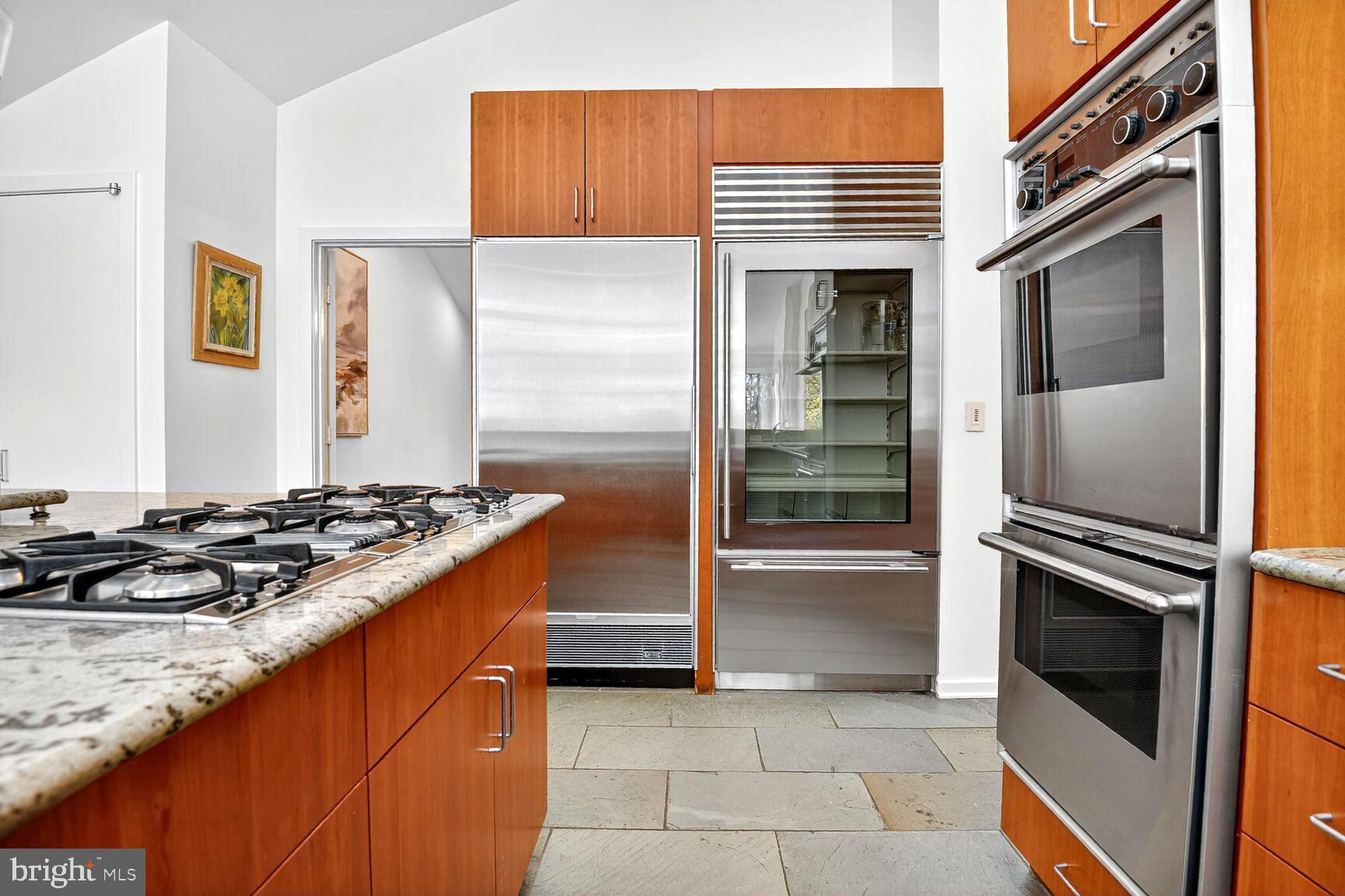 THE PALISADES - Residential