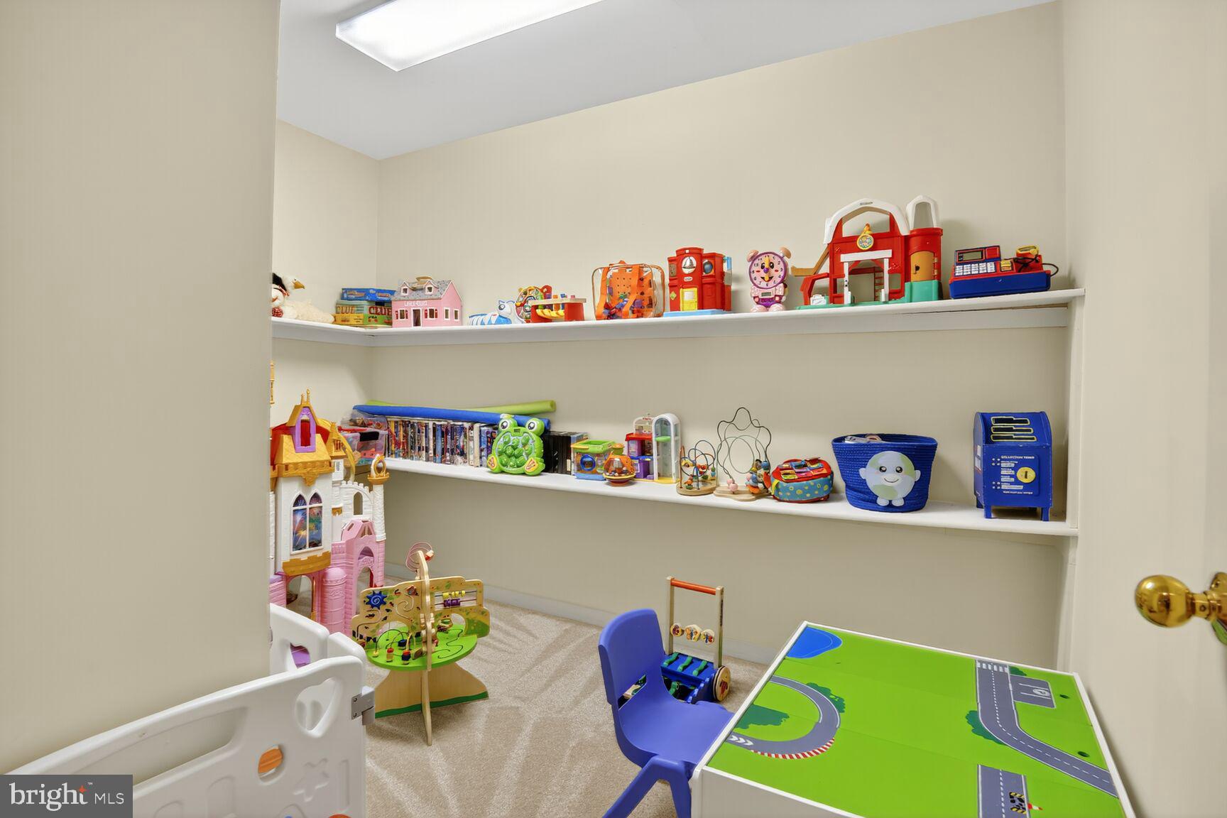 THE PALISADES - Residential