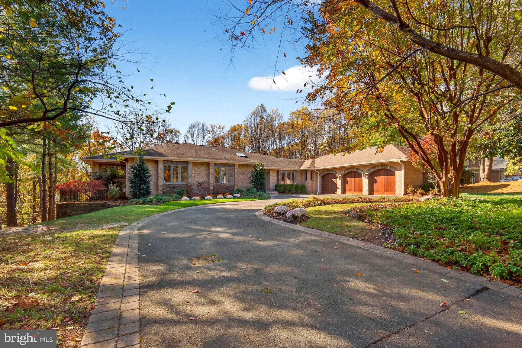 THE PALISADES - Residential