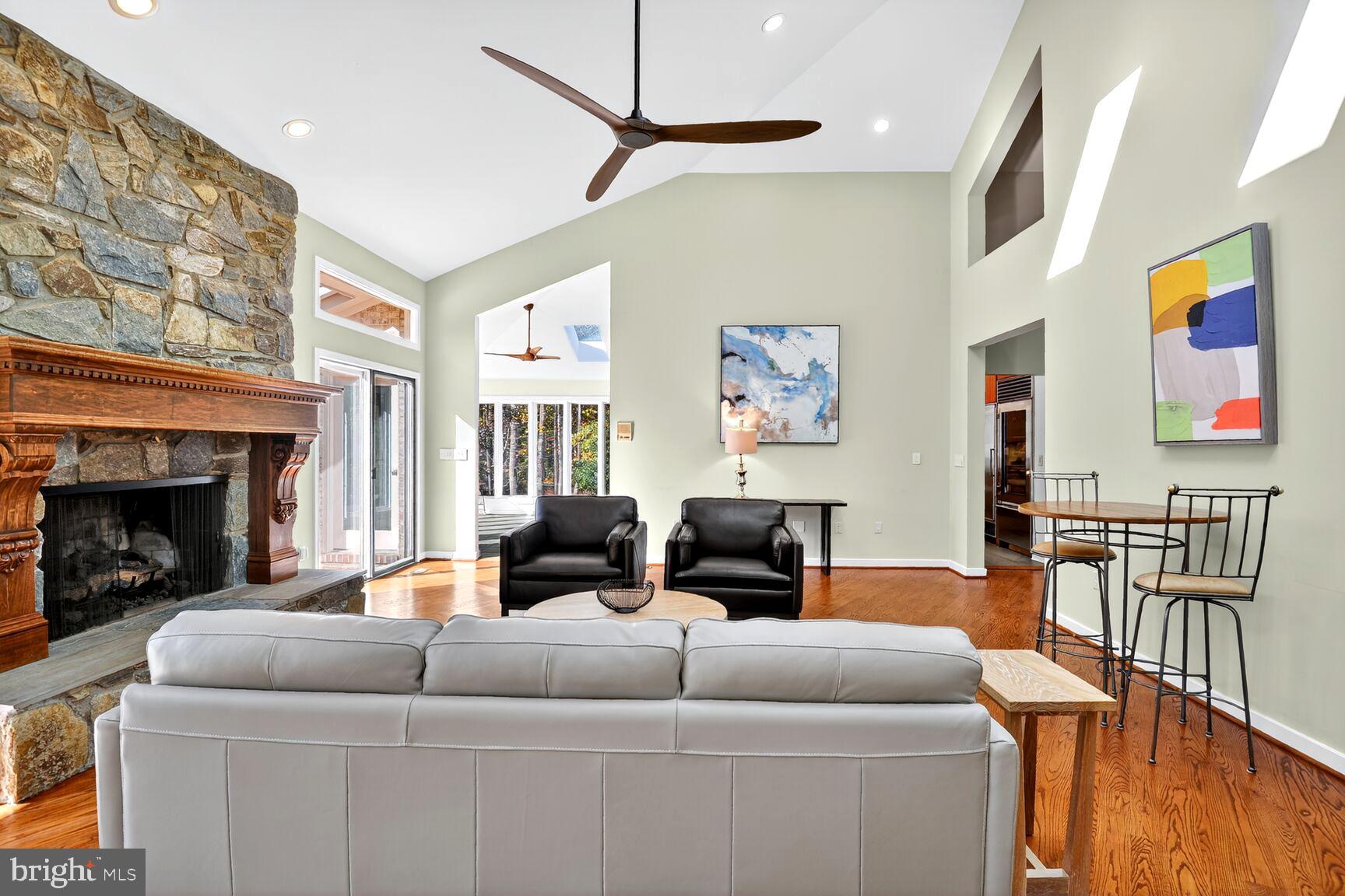 THE PALISADES - Residential