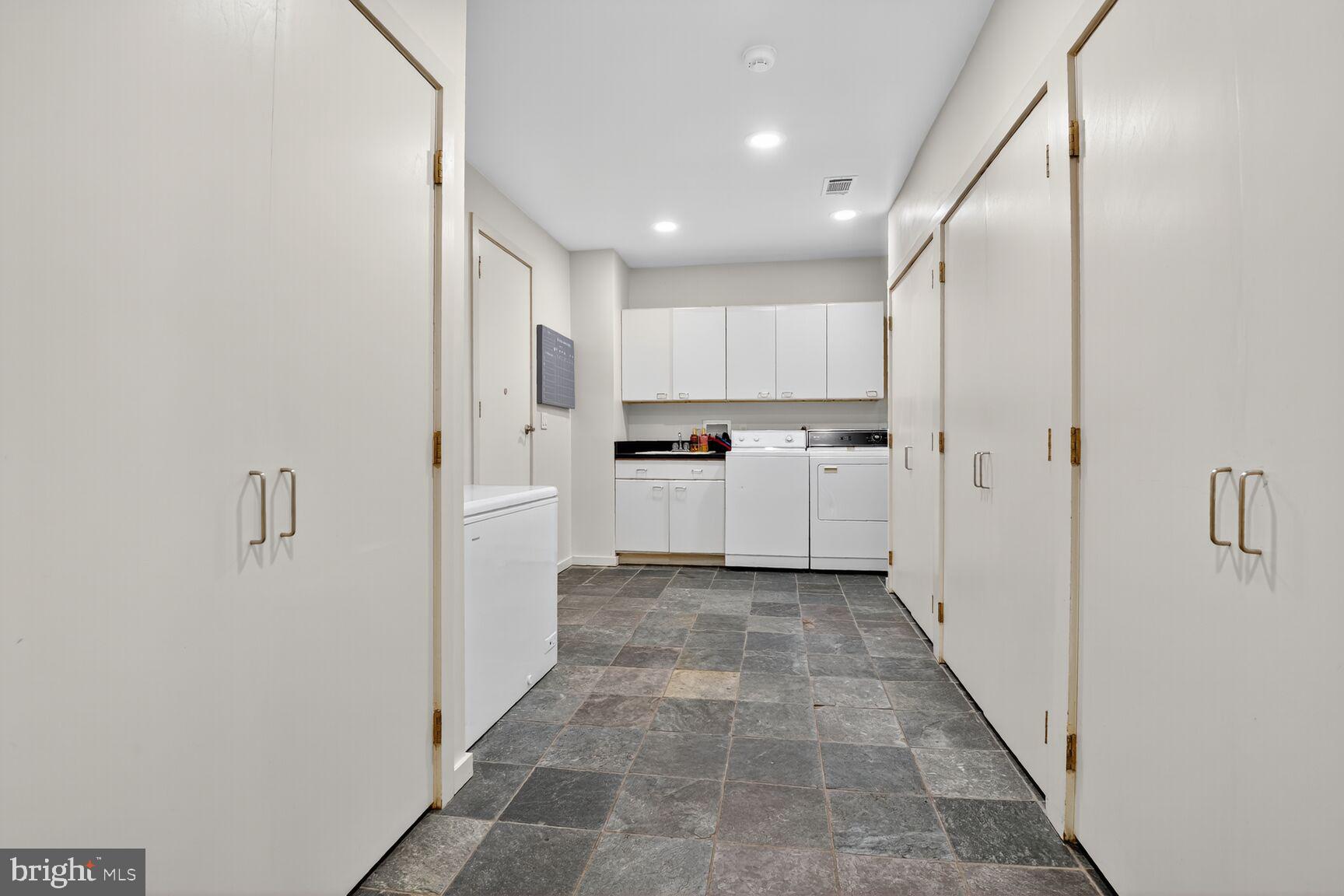 THE PALISADES - Residential