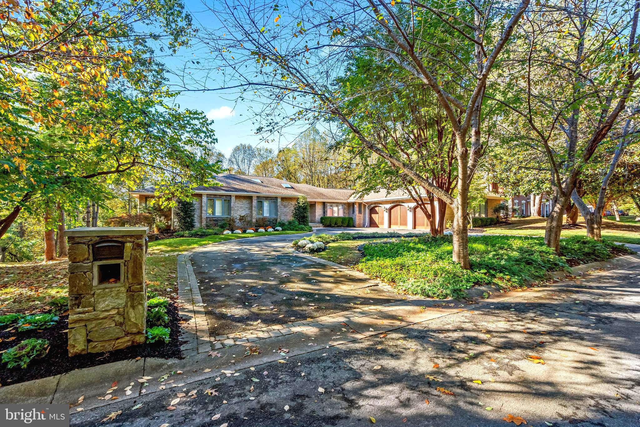 THE PALISADES - Residential