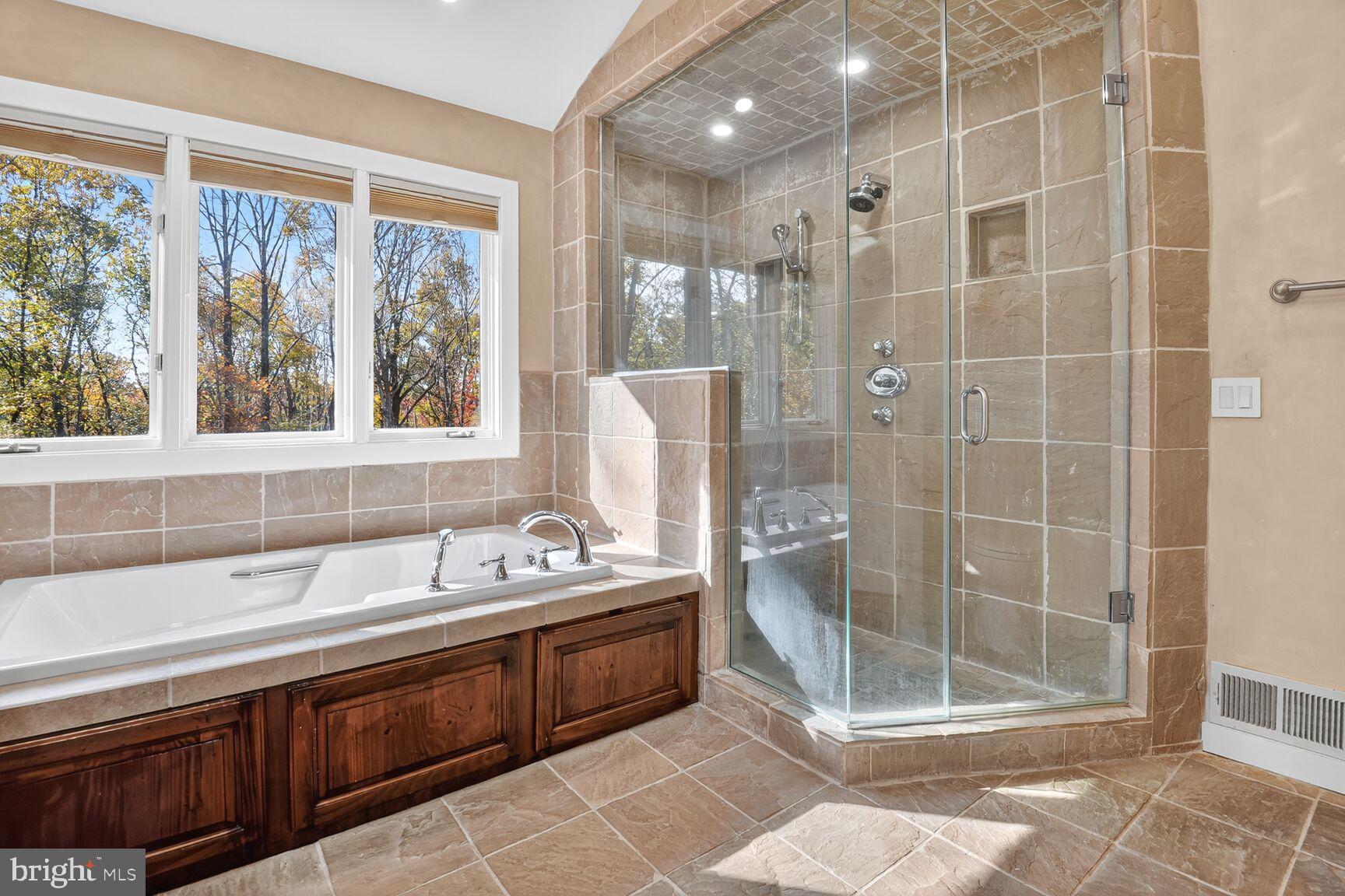 THE PALISADES - Residential