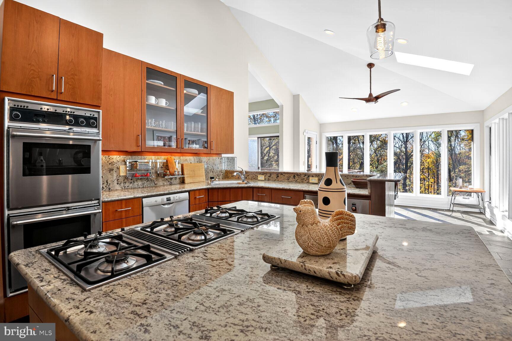 THE PALISADES - Residential