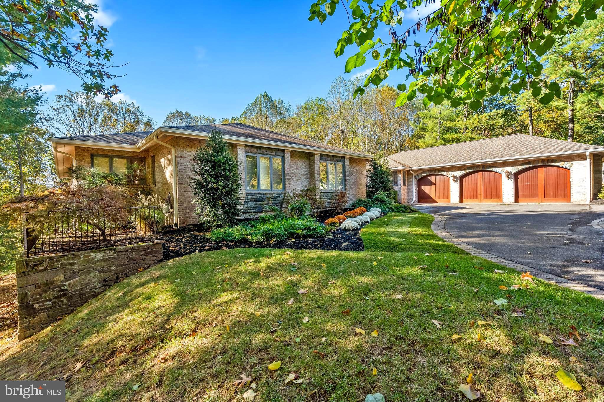 THE PALISADES - Residential