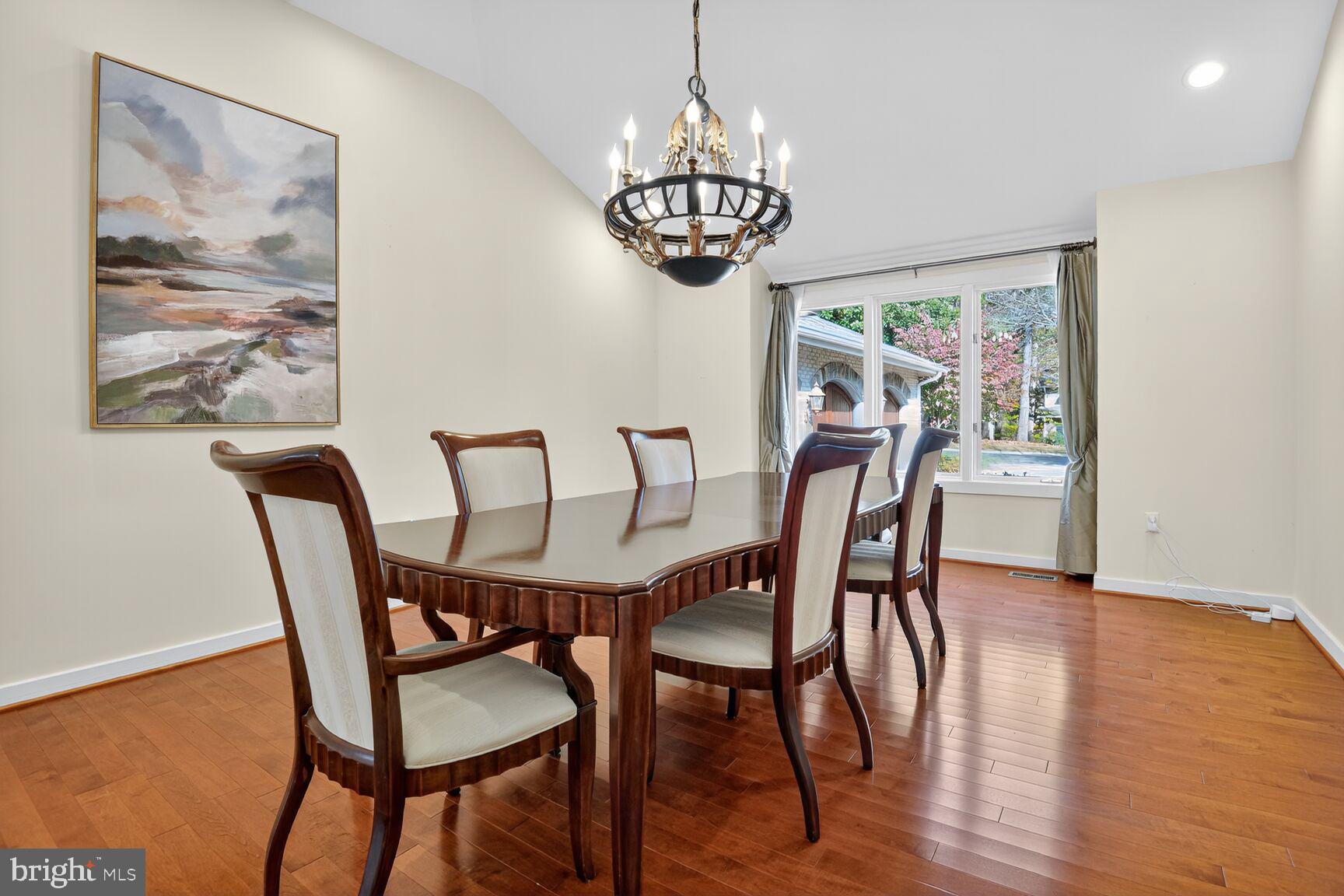 THE PALISADES - Residential