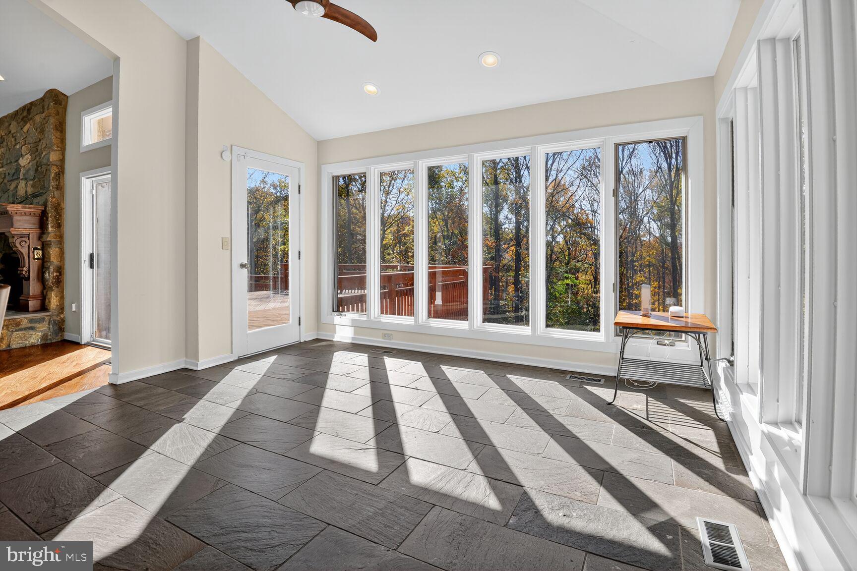 THE PALISADES - Residential