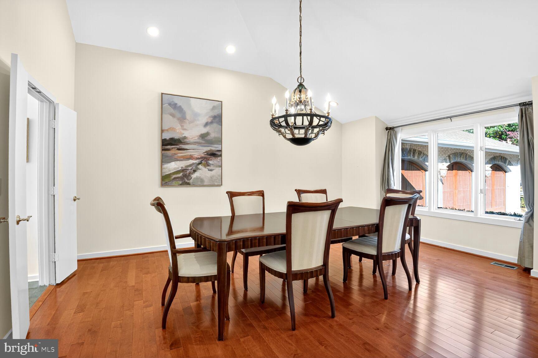 THE PALISADES - Residential