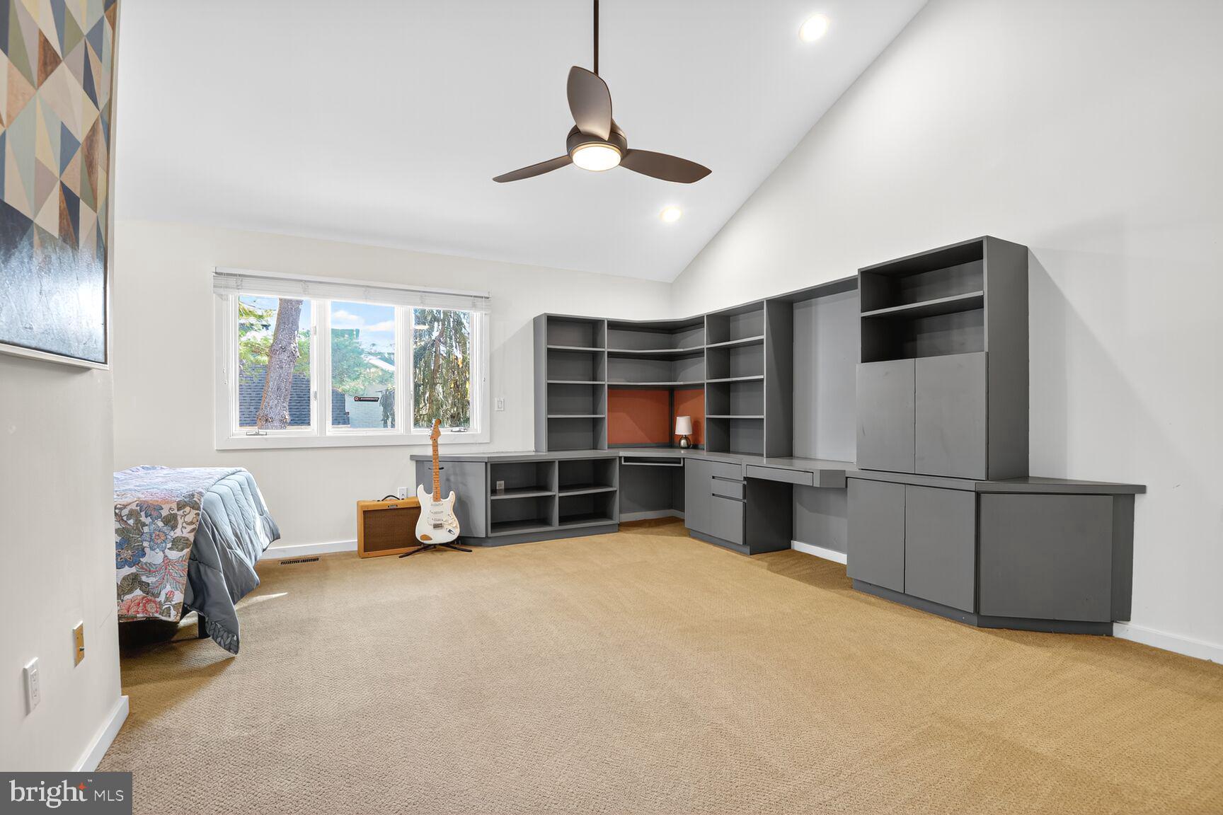 THE PALISADES - Residential