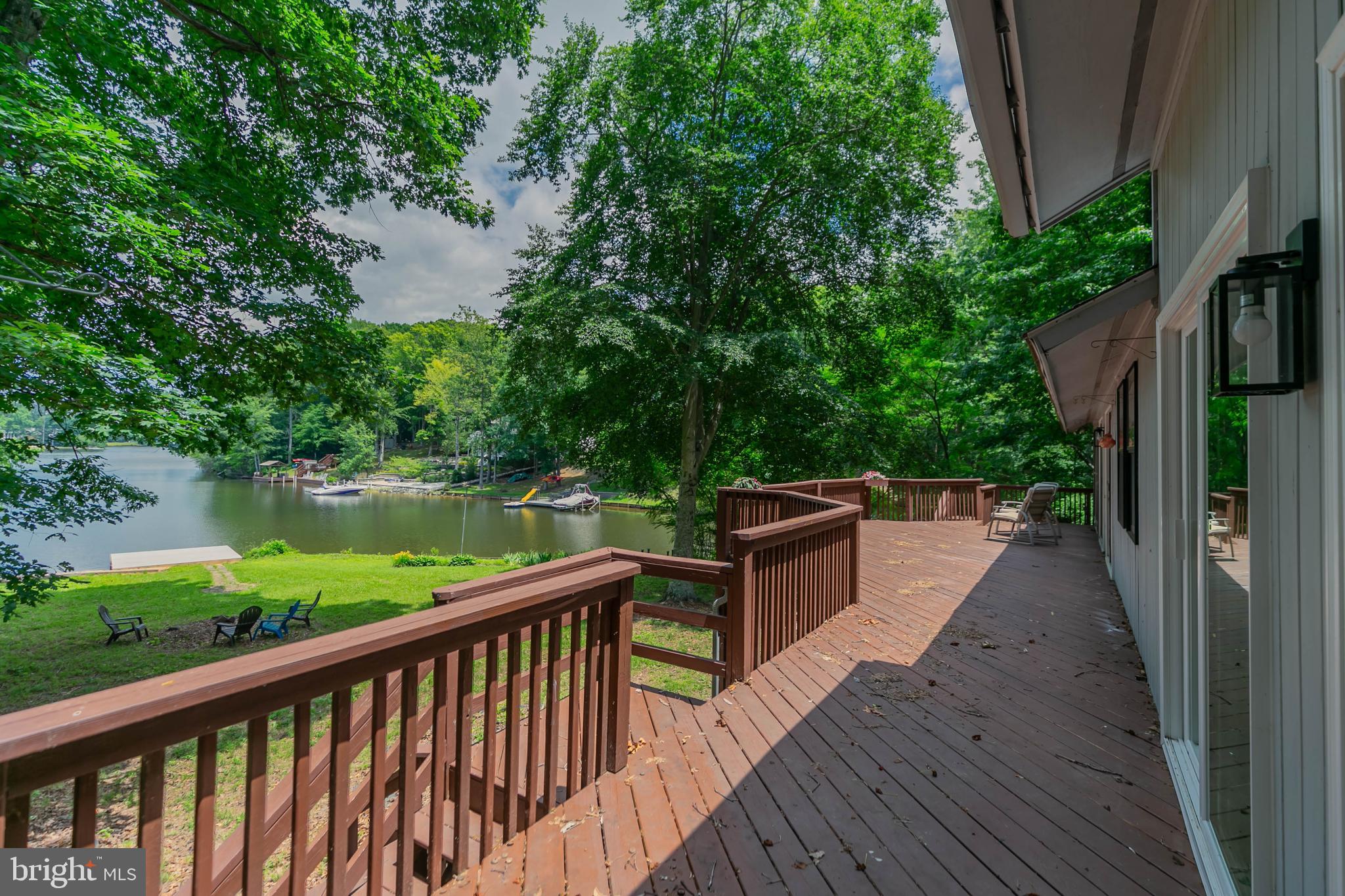 LAKE LAND OR - Residential