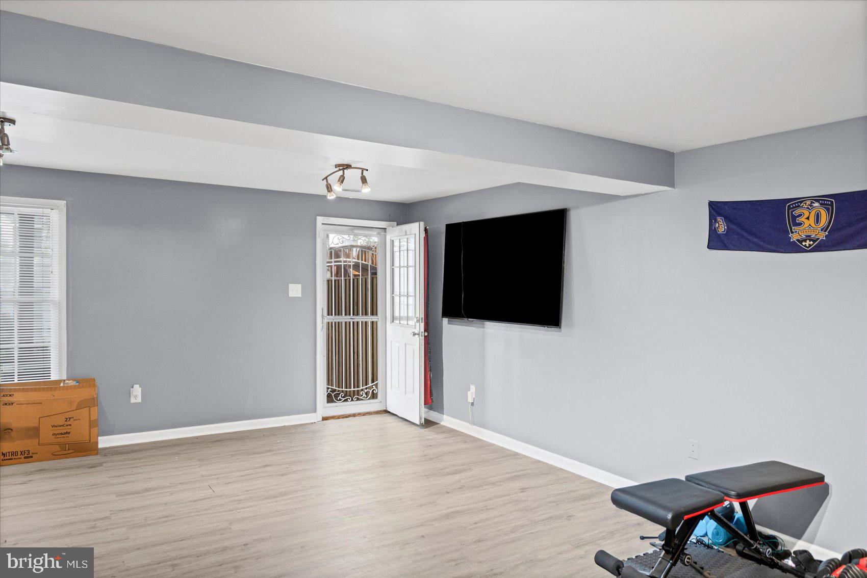 OWINGS MILLS - Residential