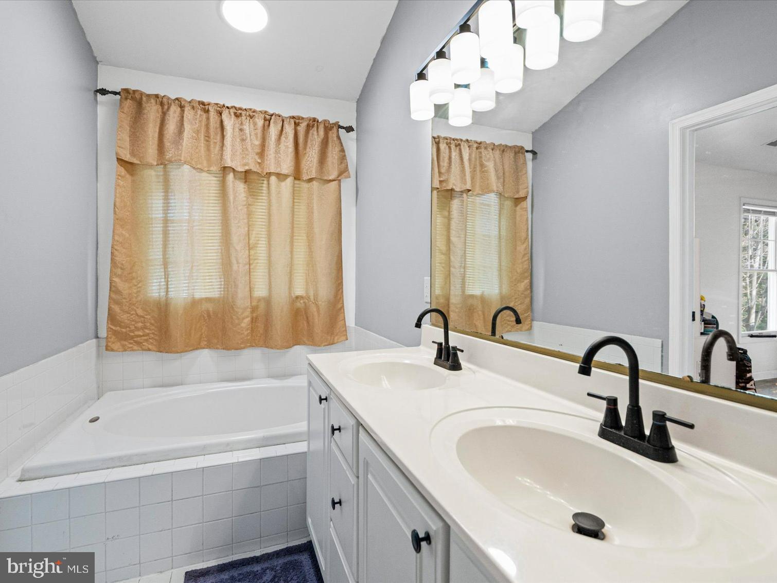 OWINGS MILLS - Residential