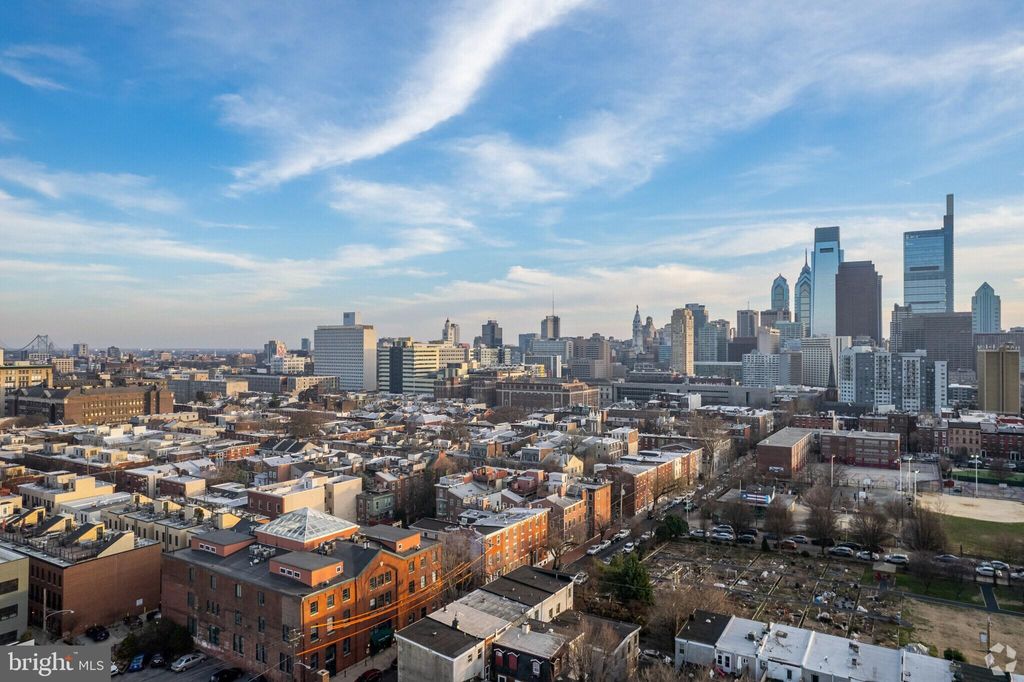 Photo of 1127 Green Street, PHILADELPHIA, PA 19123 (MLS # PAPH2584144)