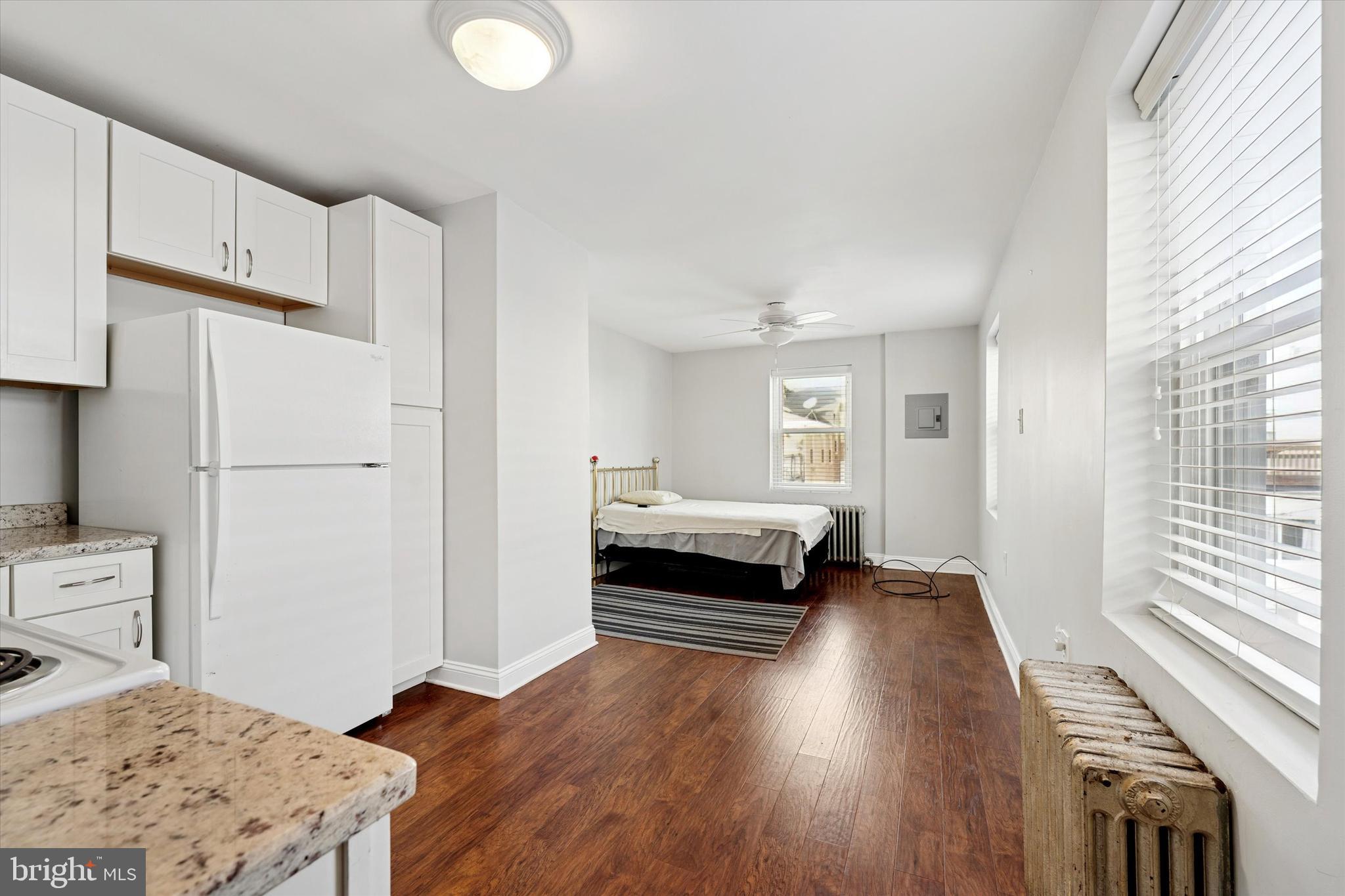 SPRING GARDEN - Residential